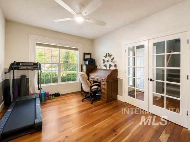 731 E Ridge Dr Property Photo 13