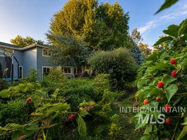 731 E Ridge Dr Property Photo 35