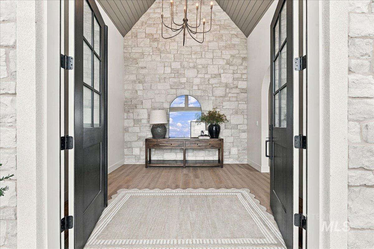 3368 N Harvest Moon Way Property Photo 4