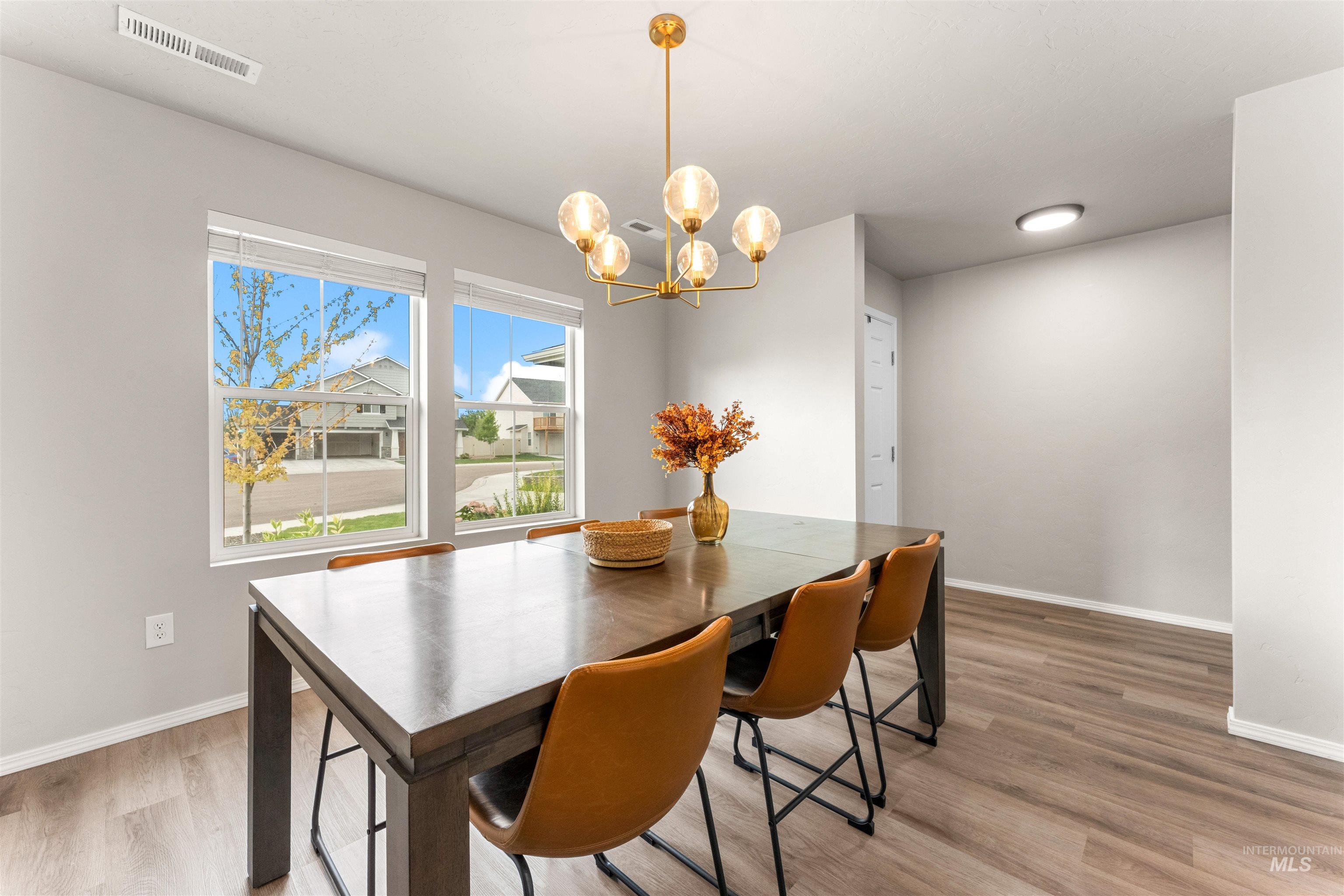 522 W Tanzanite Ct. Property Photo 19