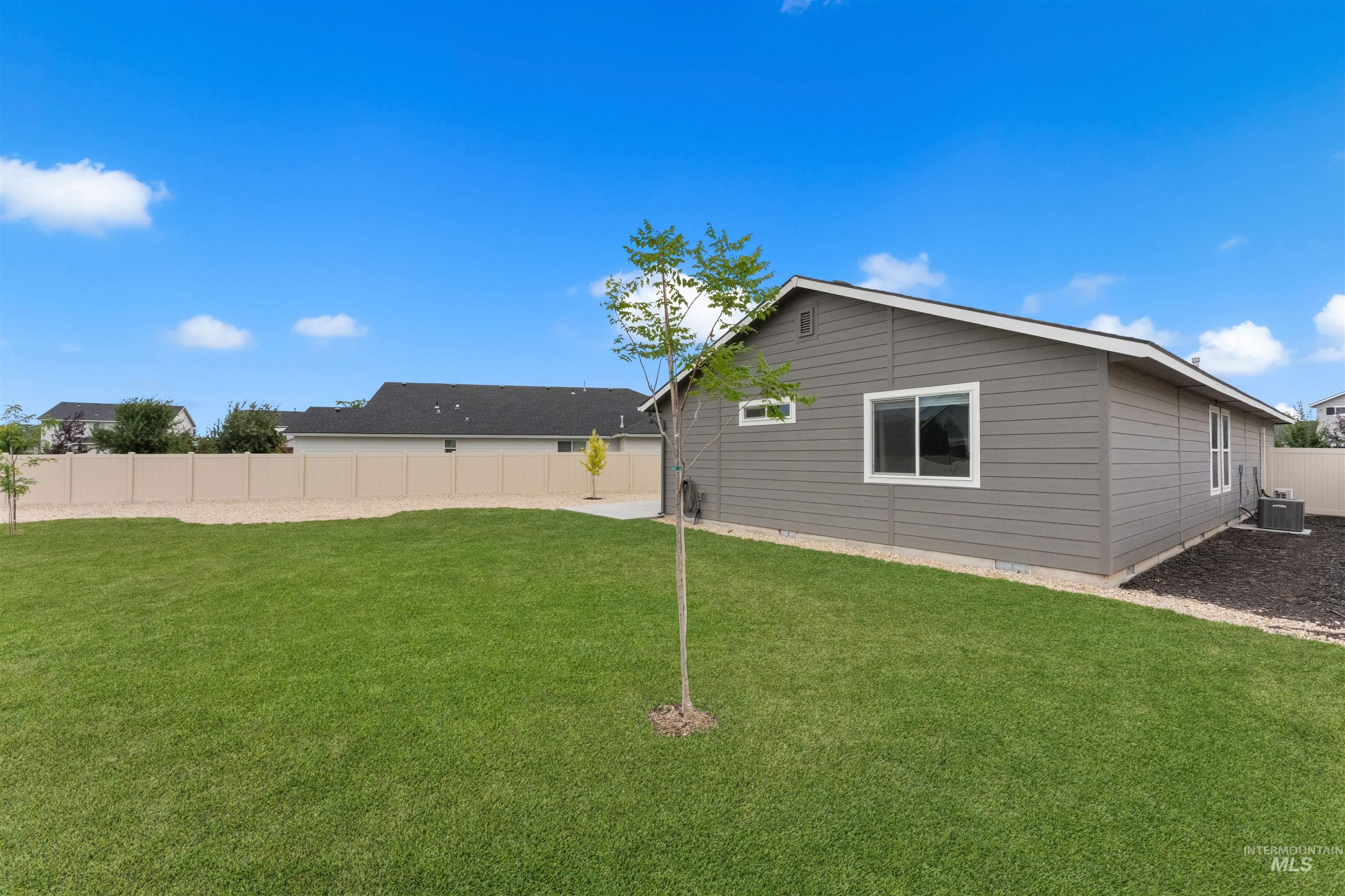 522 W Tanzanite Ct. Property Photo 35
