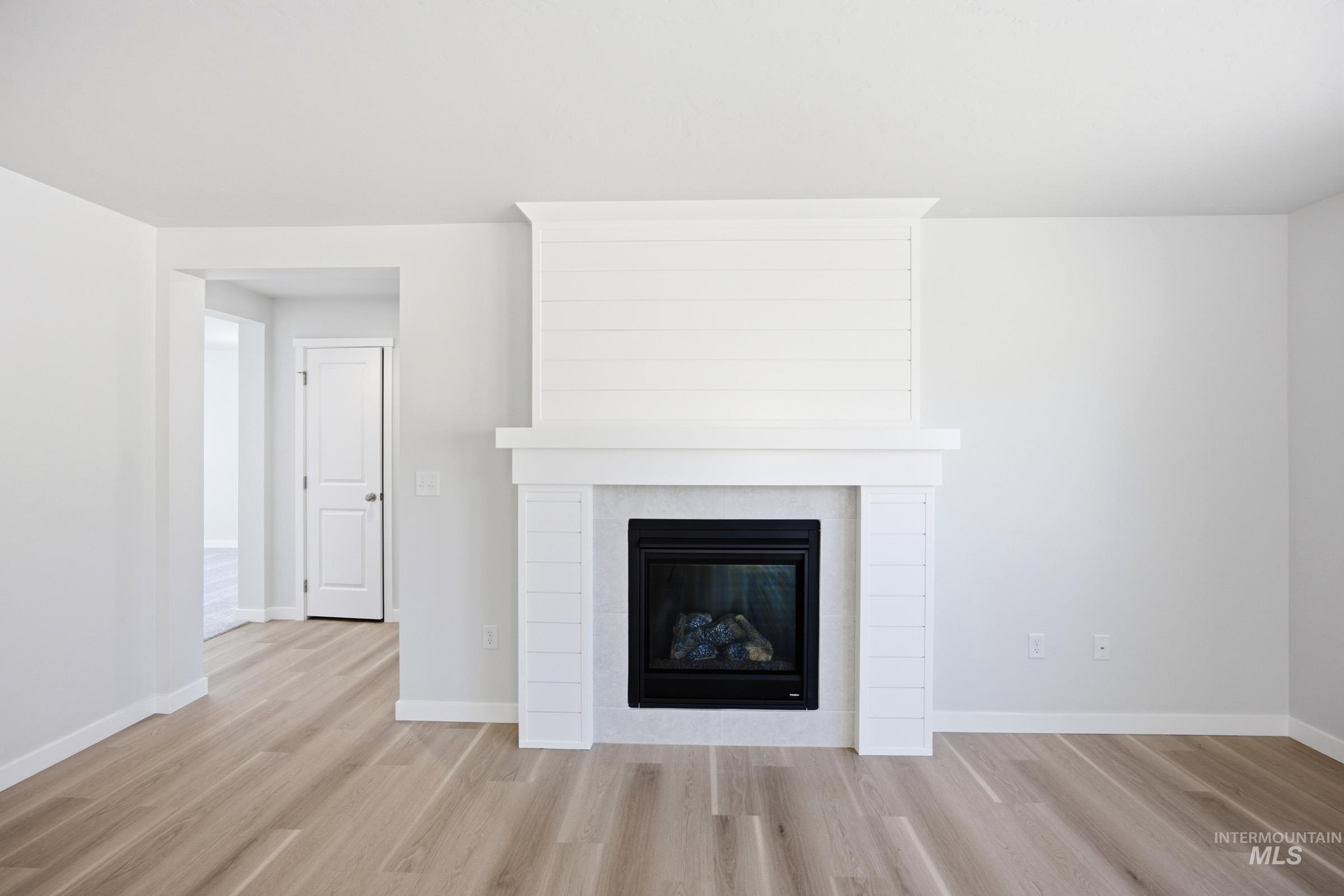 1075 Coffee Pond Ave Property Photo 10