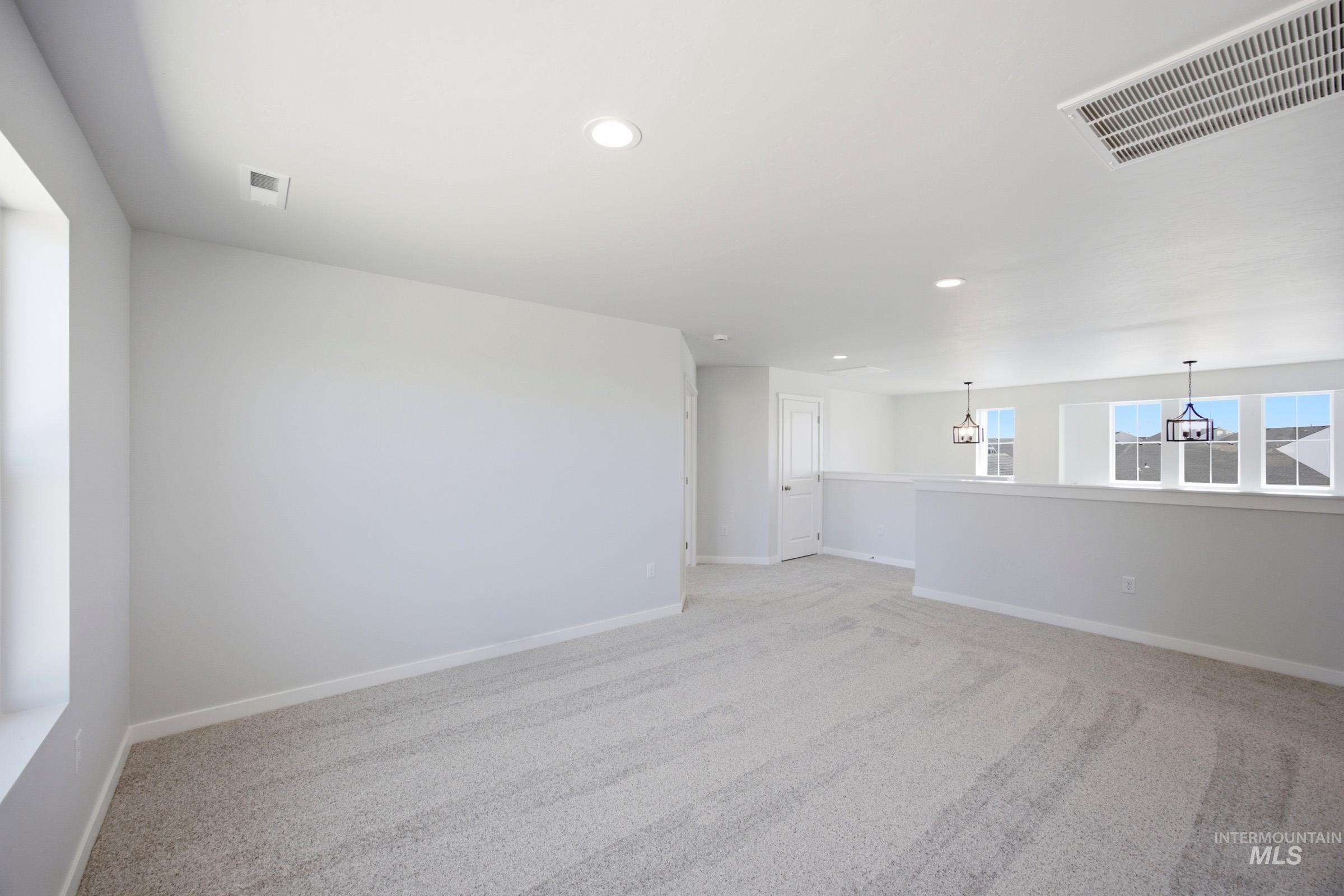 1075 Coffee Pond Ave Property Photo 19