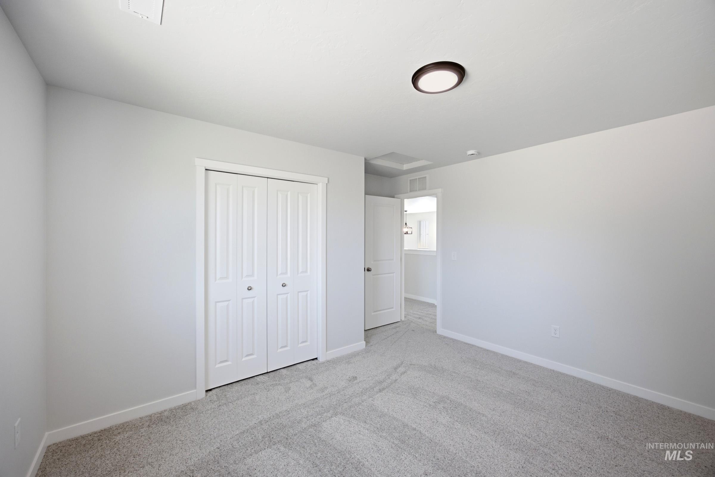 1075 Coffee Pond Ave Property Photo 21