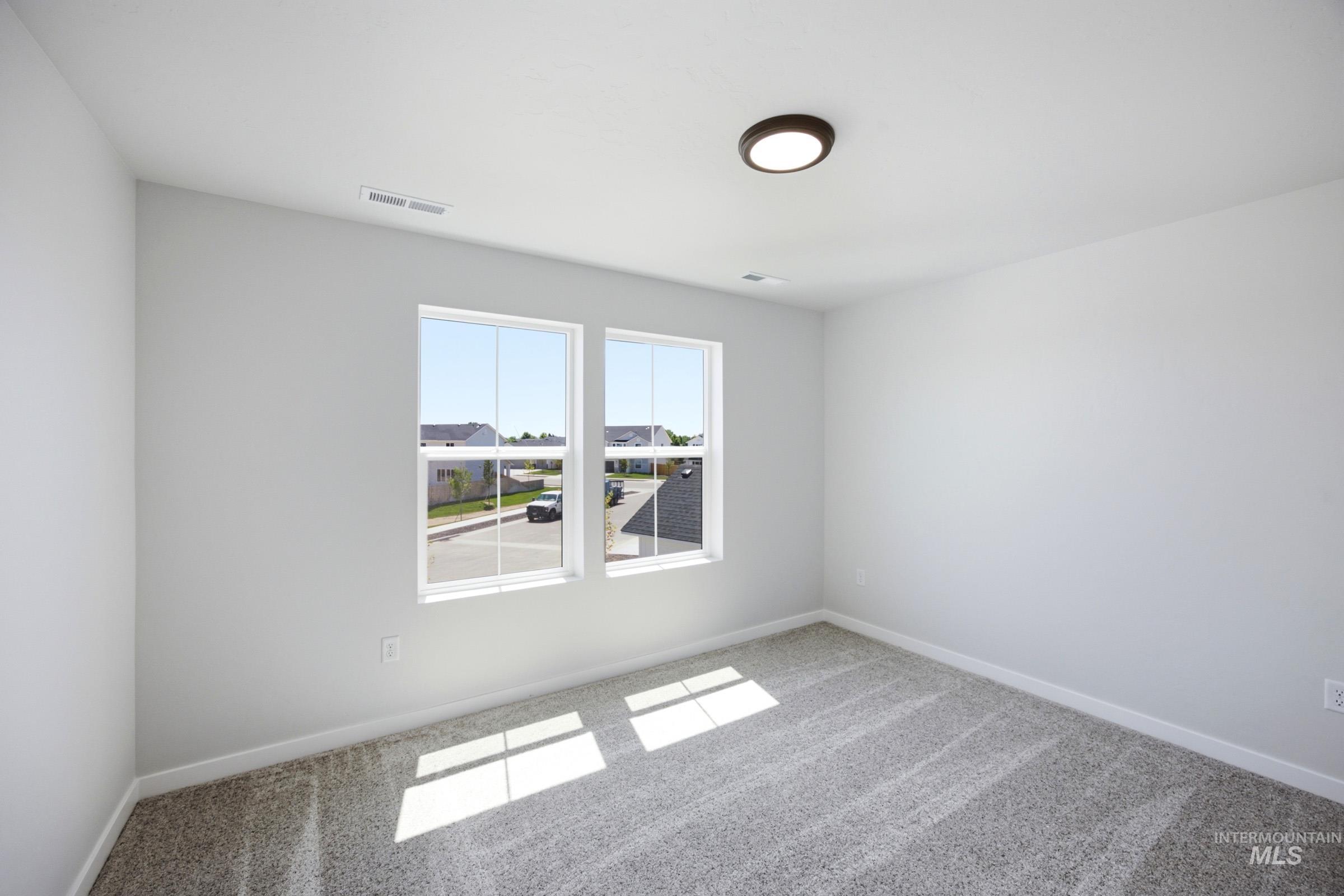 1075 Coffee Pond Ave Property Photo 22