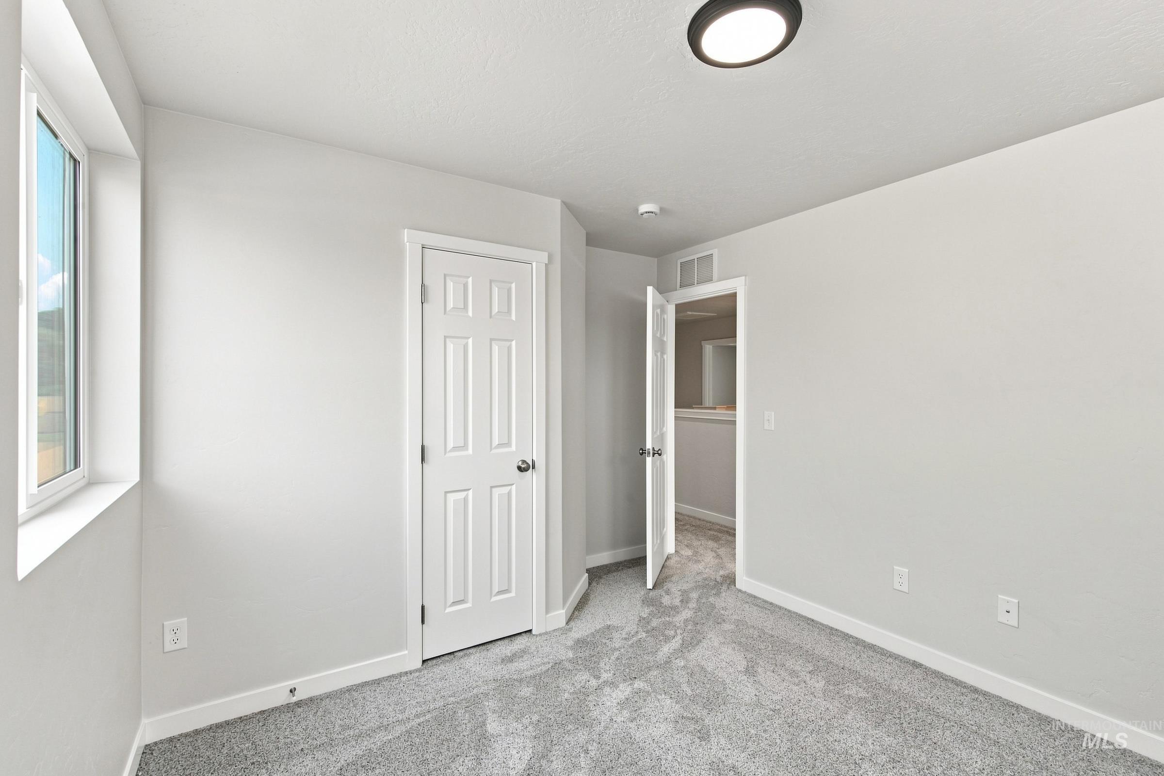 1452 Sunday River St Property Photo 22