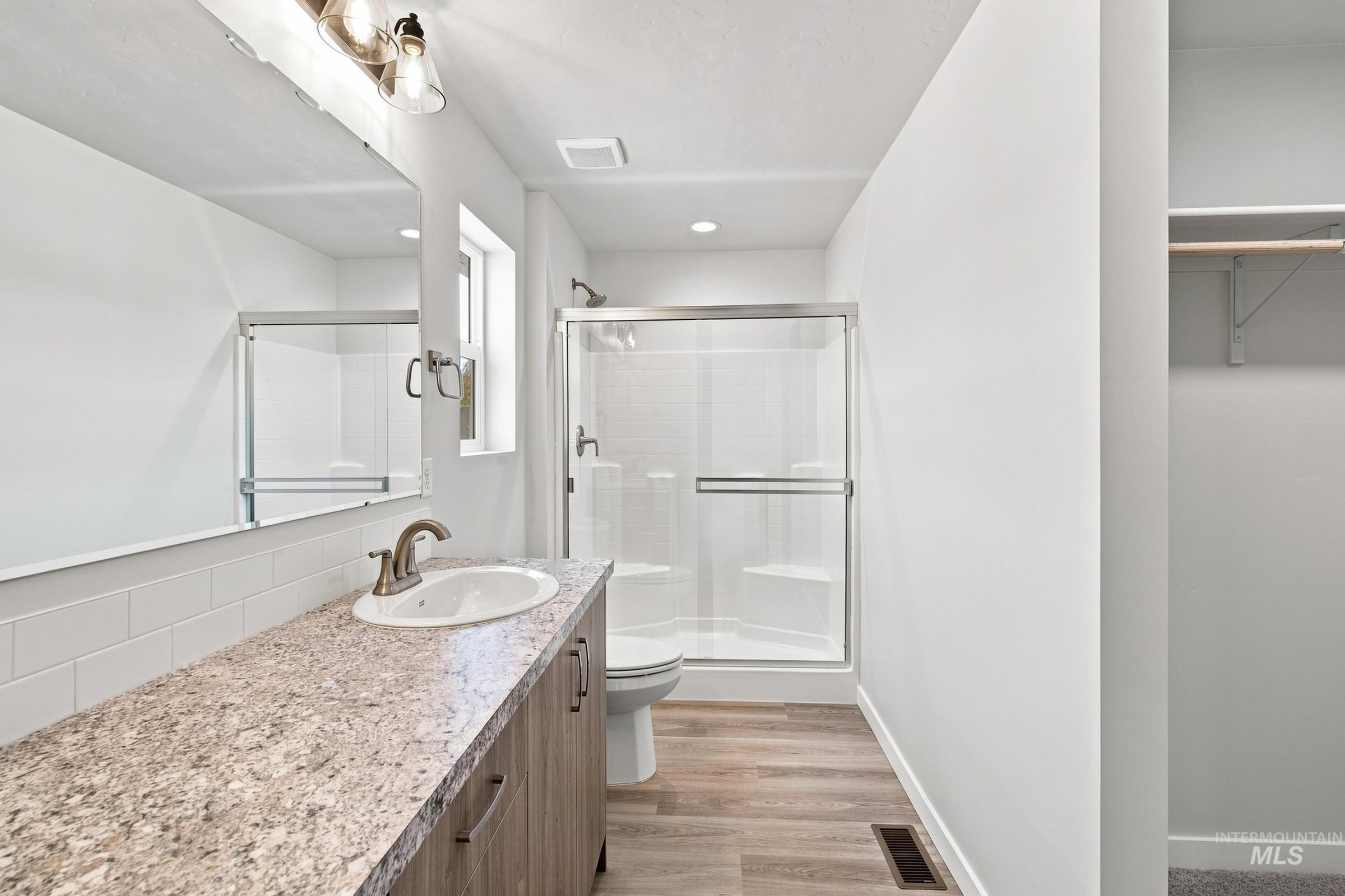 1530 Sunday River St Property Photo 12