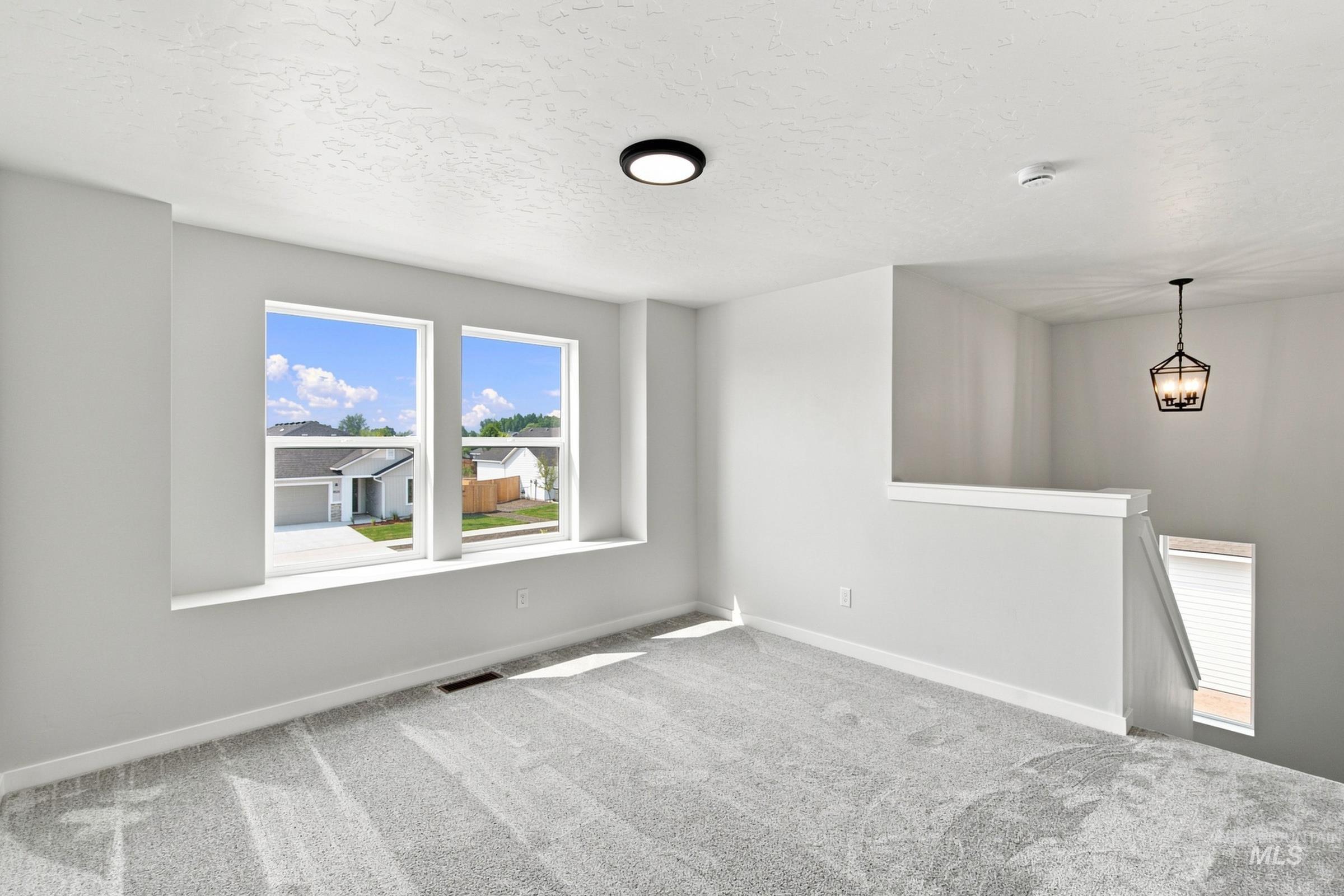 1530 Sunday River St Property Photo 24