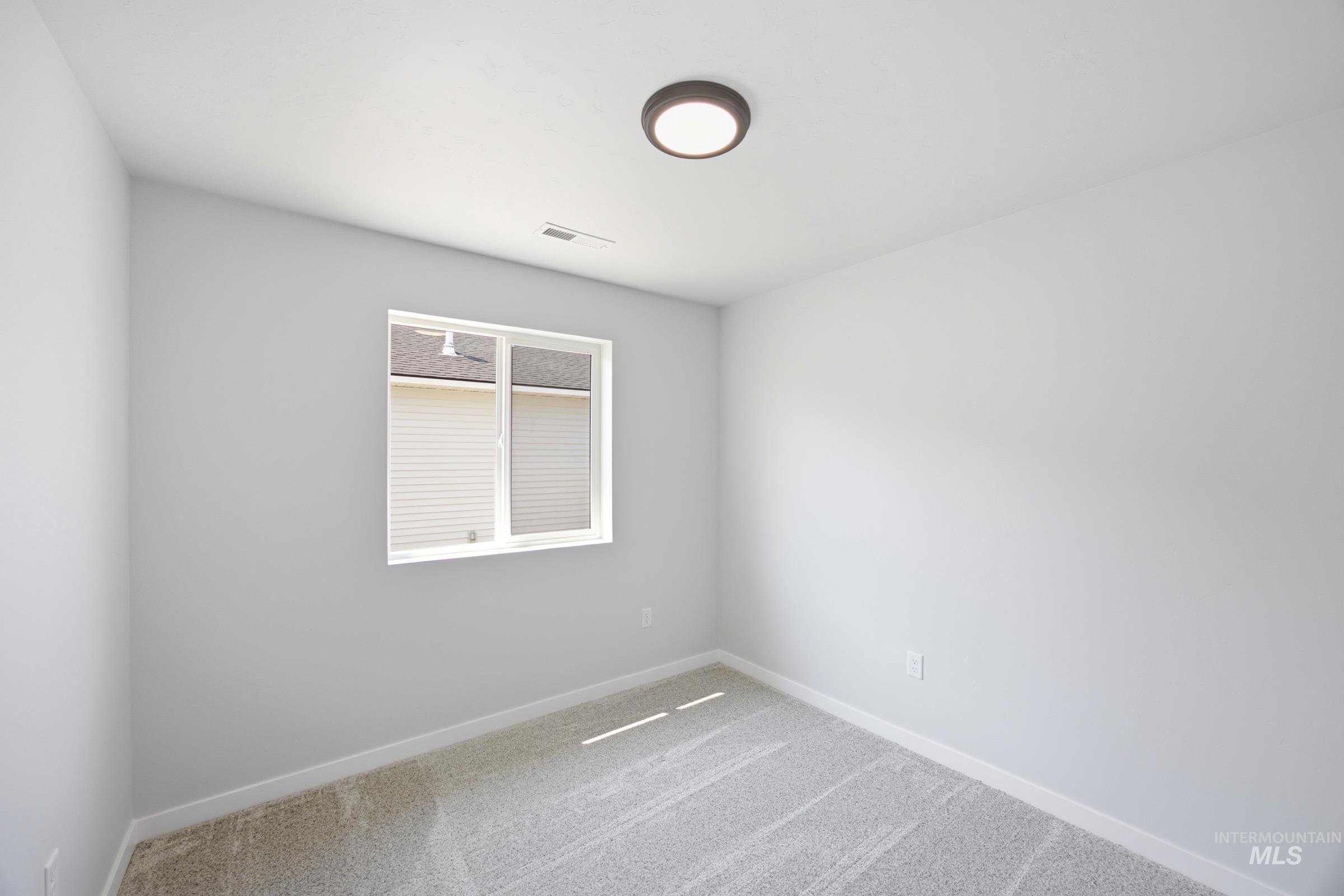 220 Benbrook Ave Property Photo 11