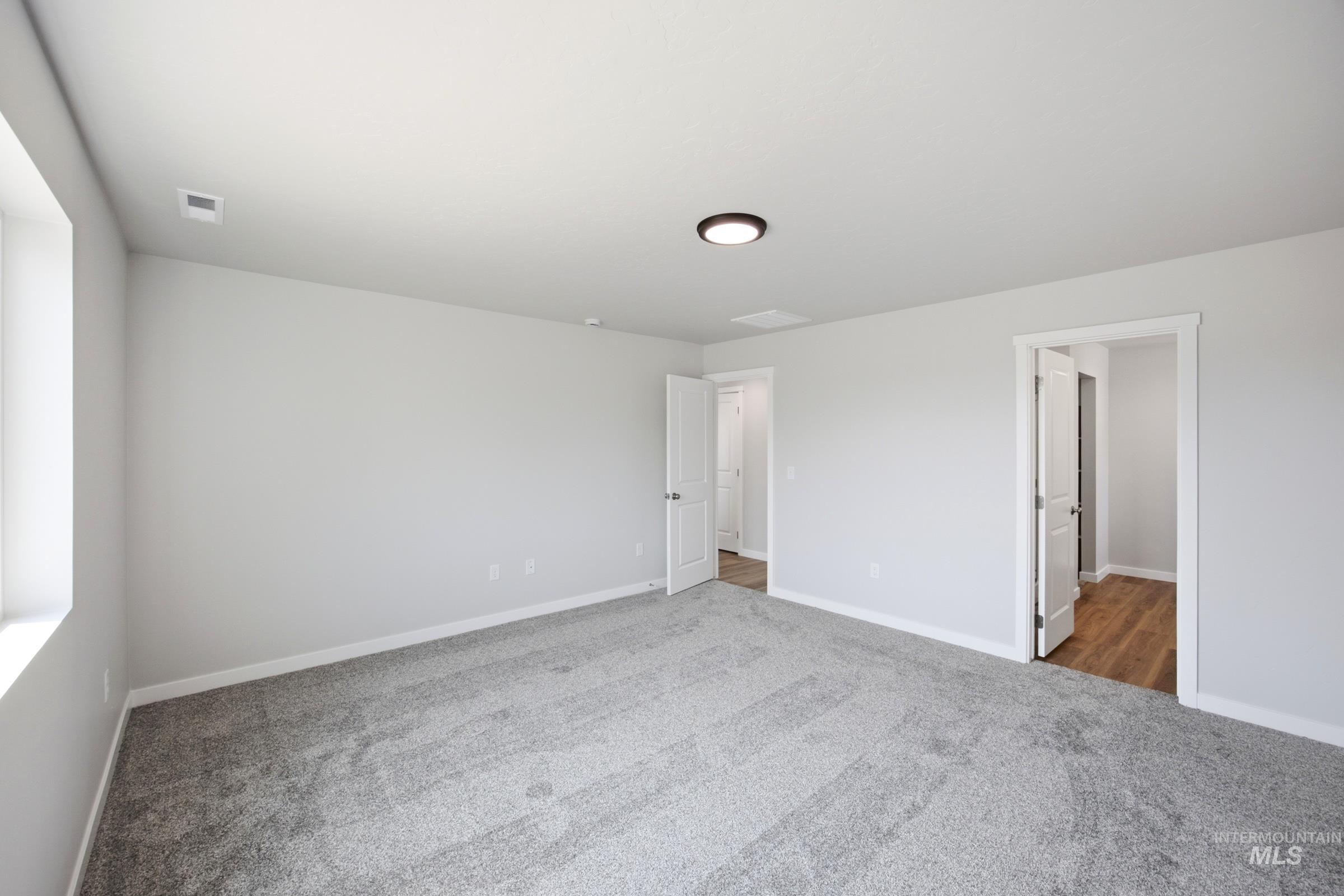 216 Benbrook Ave Property Photo 11