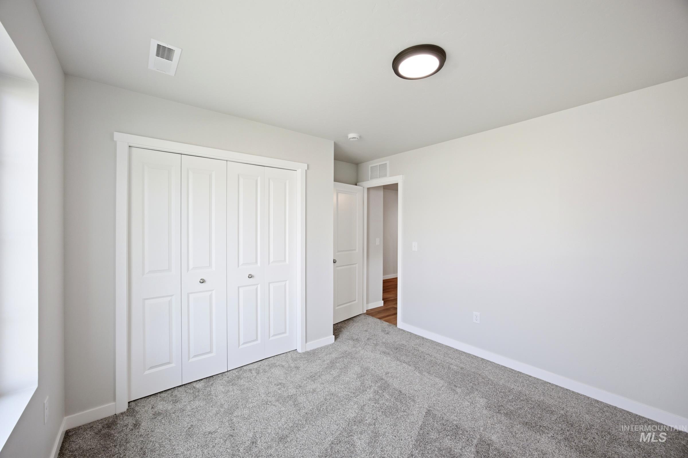 216 Benbrook Ave Property Photo 20