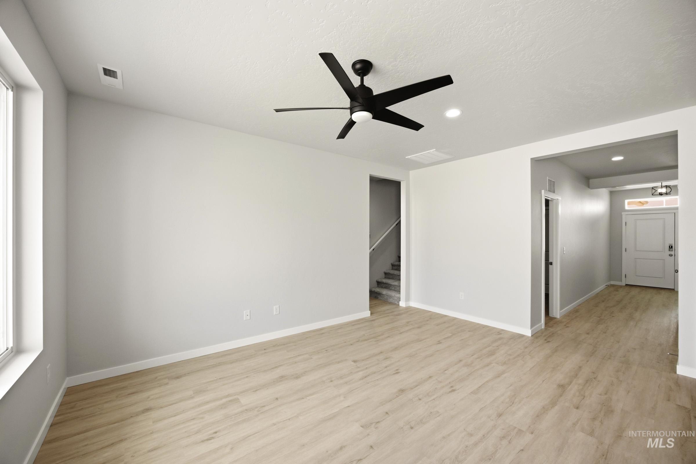 1662 Celina St Property Photo 7