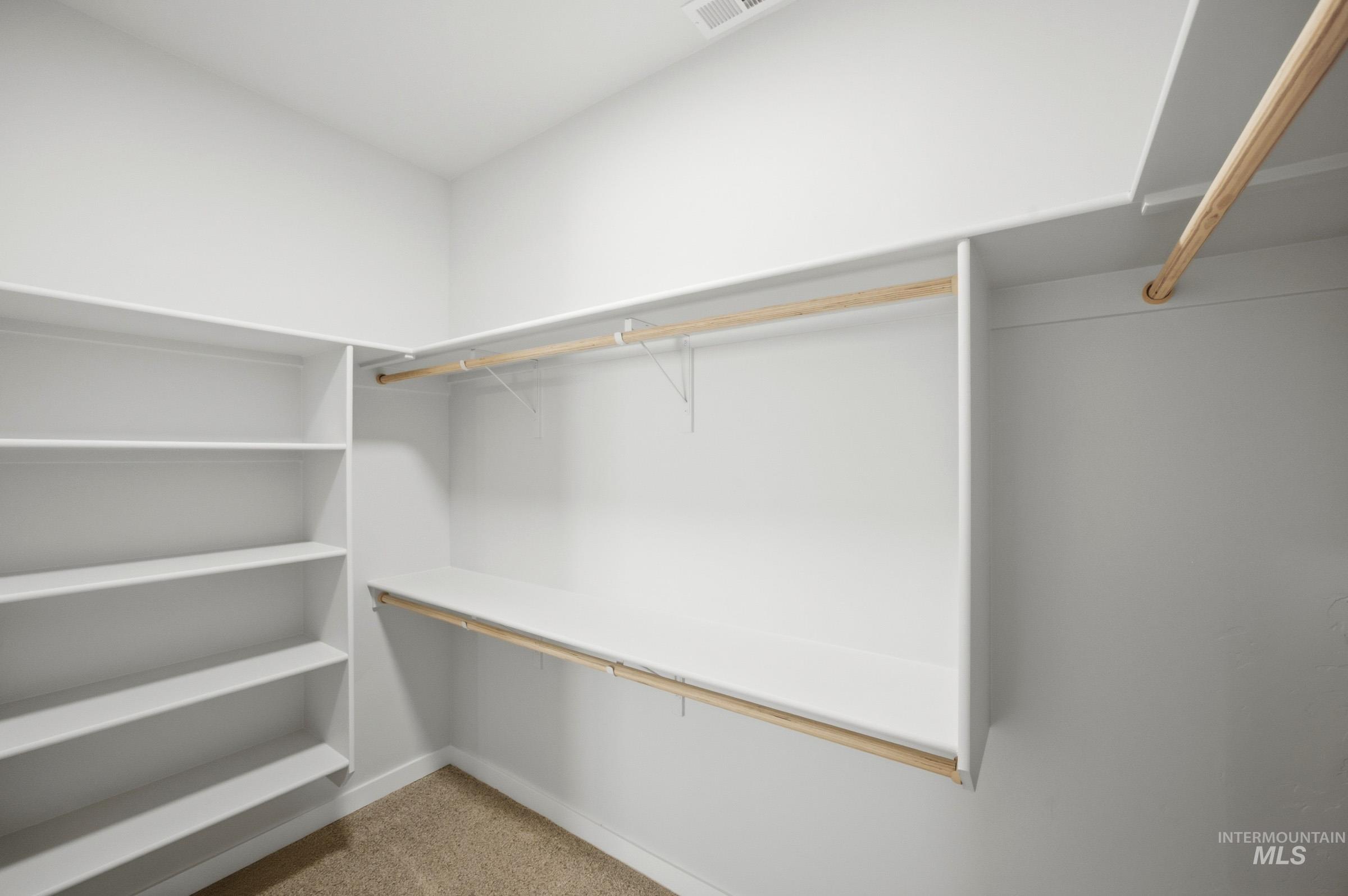 1662 Celina St Property Photo 18