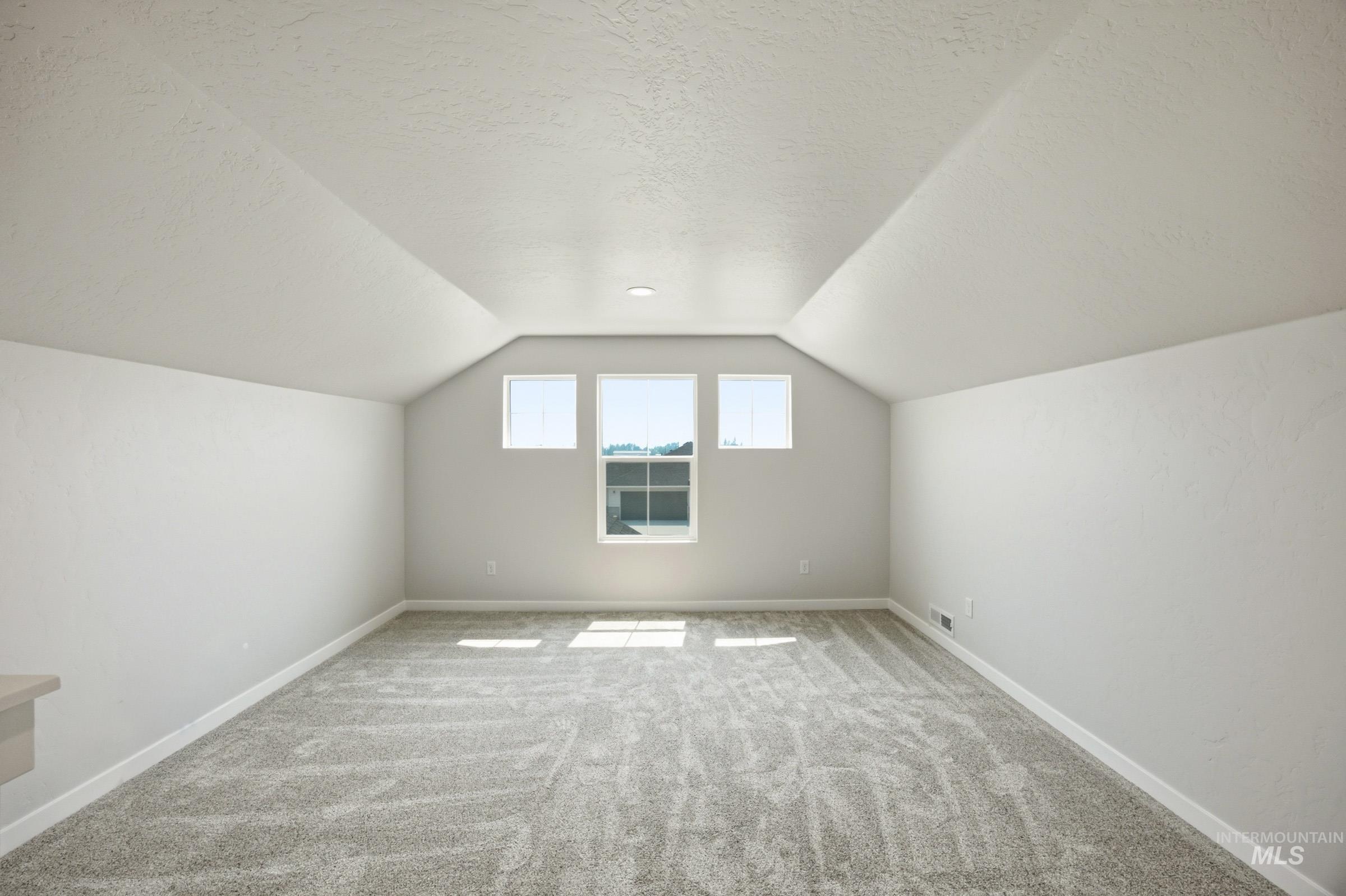 1662 Celina St Property Photo 19