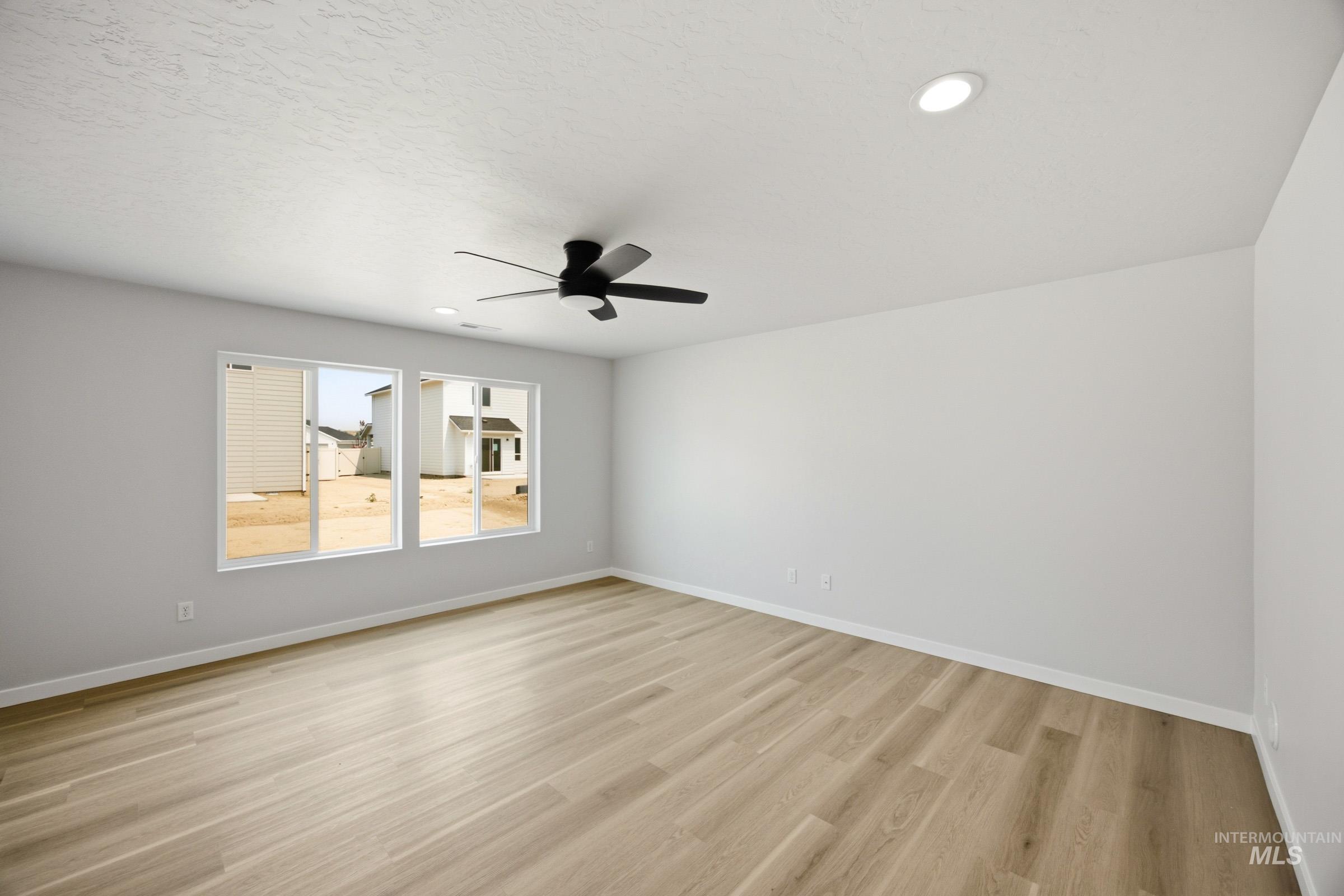 1646 Celina St Property Photo 7