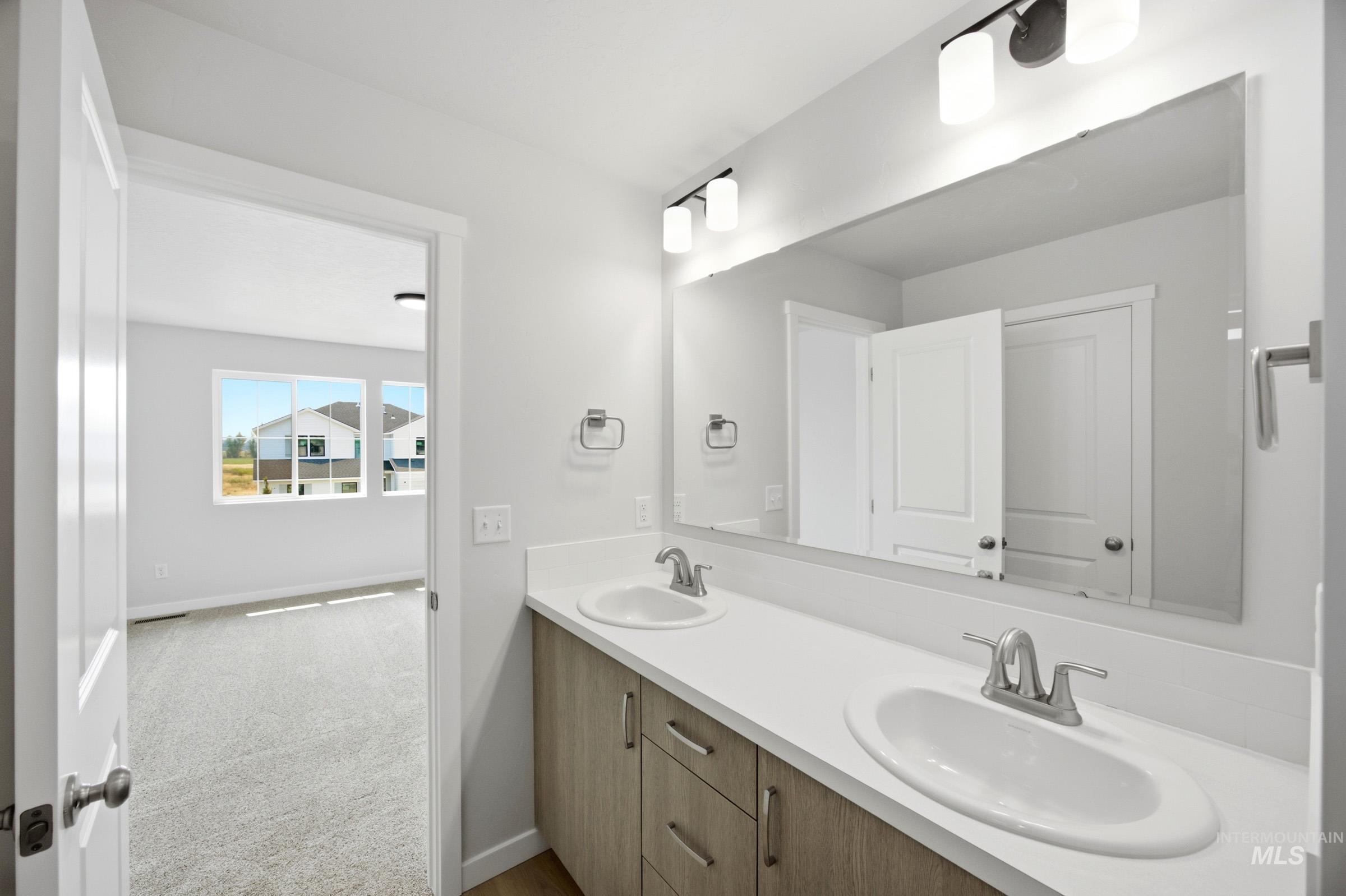 1646 Celina St Property Photo 22