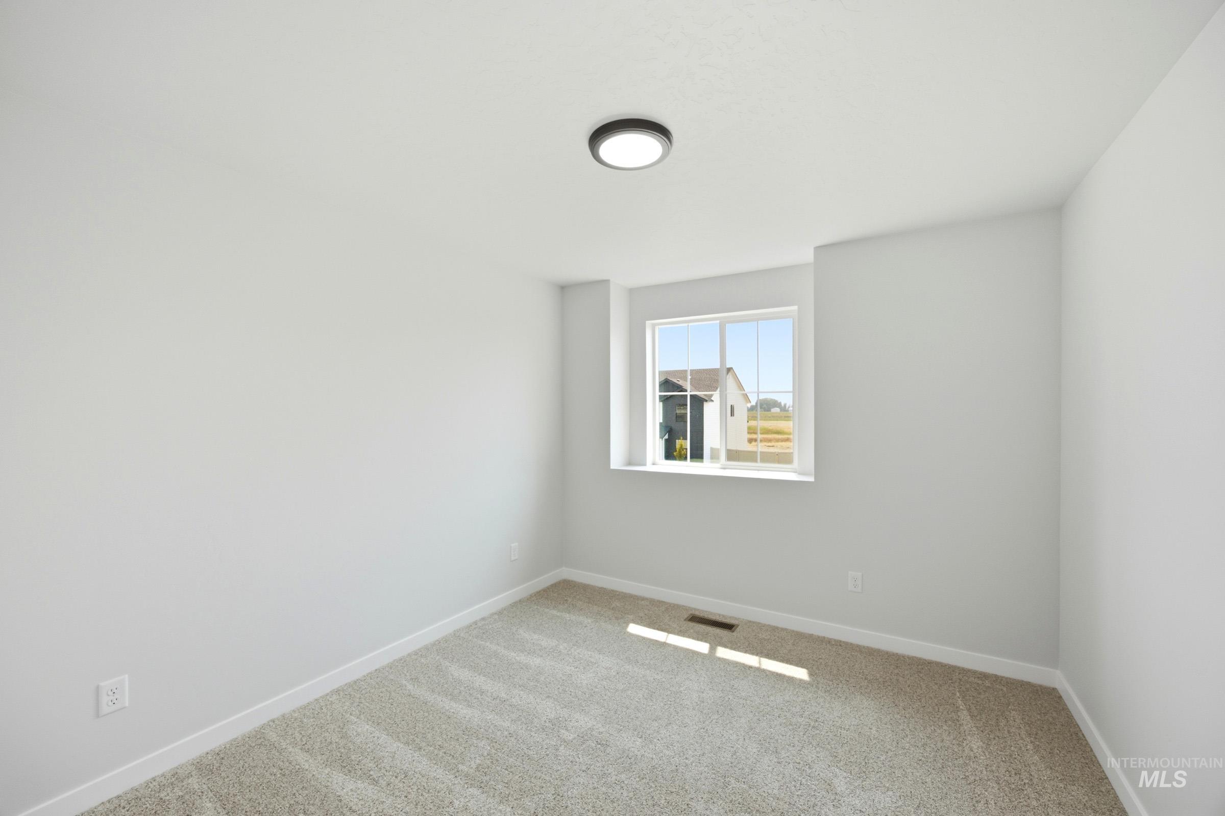 1646 Celina St Property Photo 27