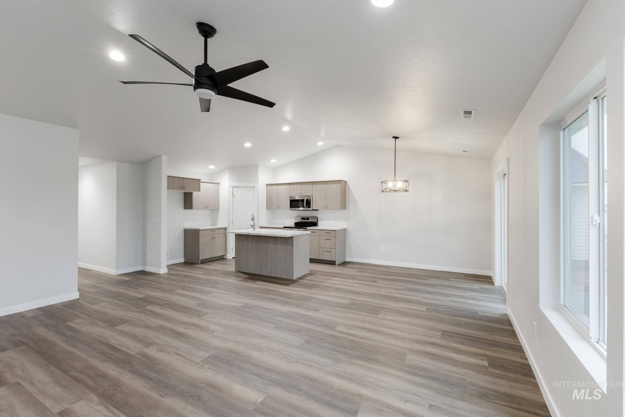 3081 W Animas Creek Dr Property Photo 10