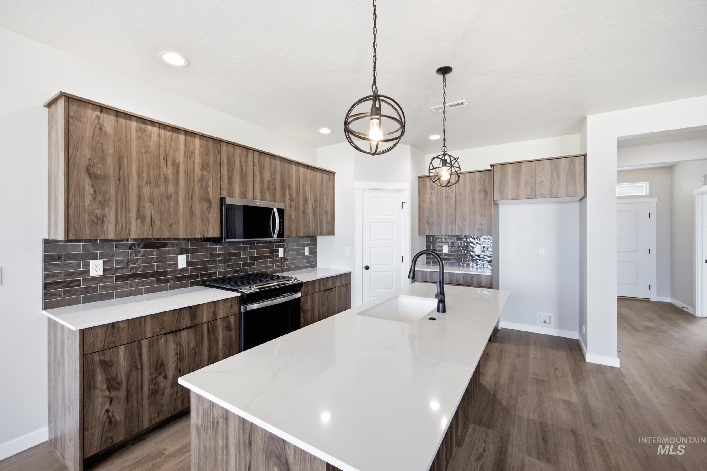 4286 E Rincon Dr Property Photo 4