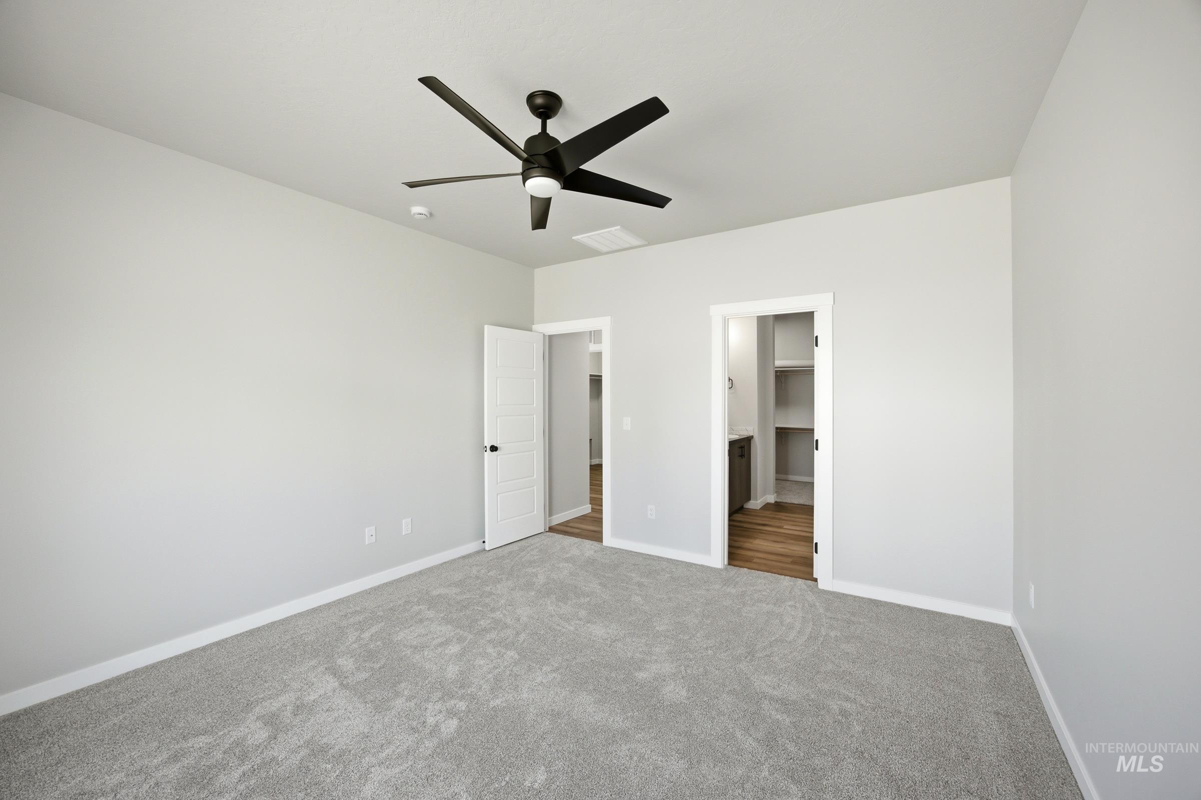 15375 Albatross Ave Property Photo 14