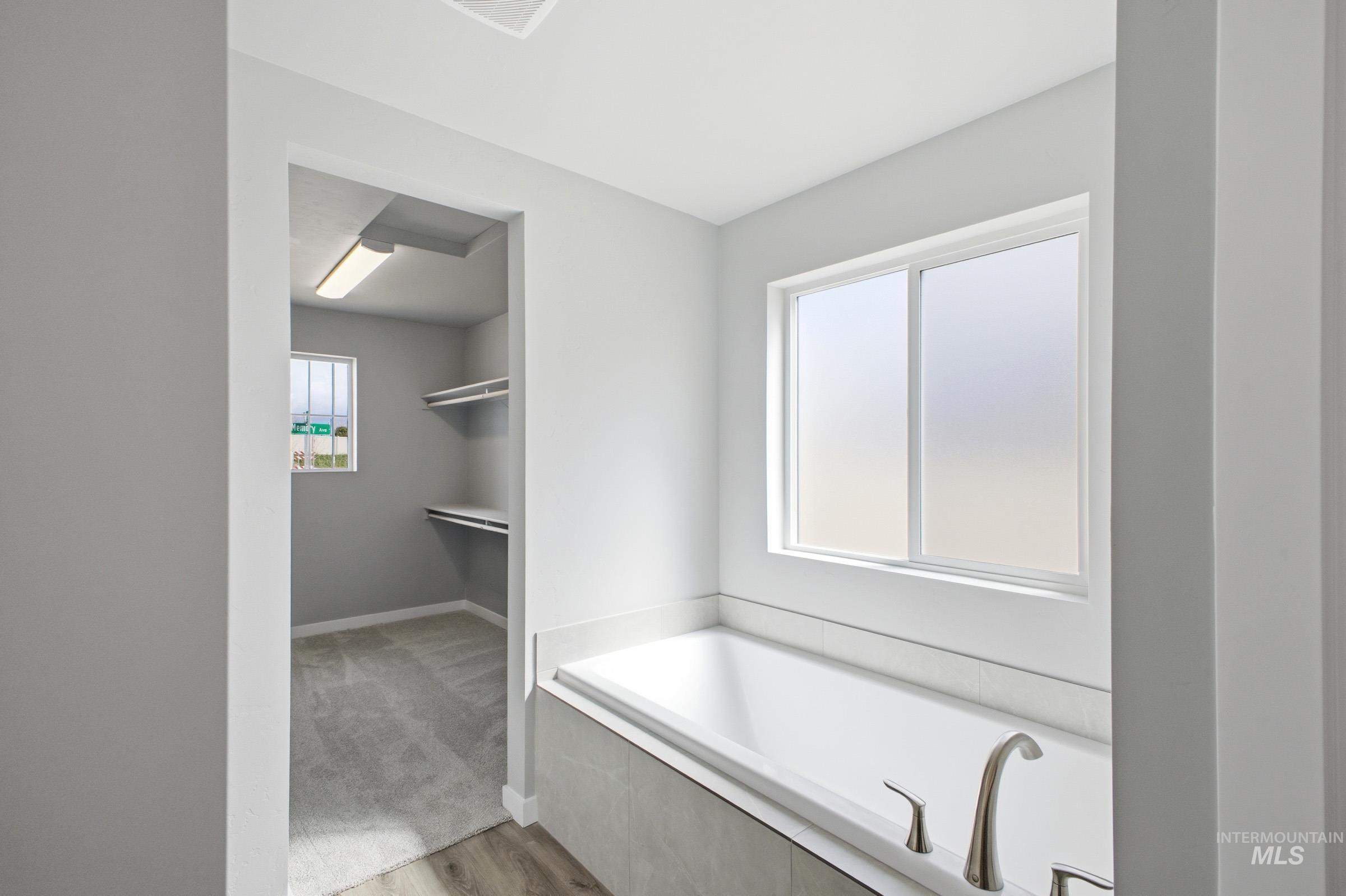 12670 Kinsella St Property Photo 22