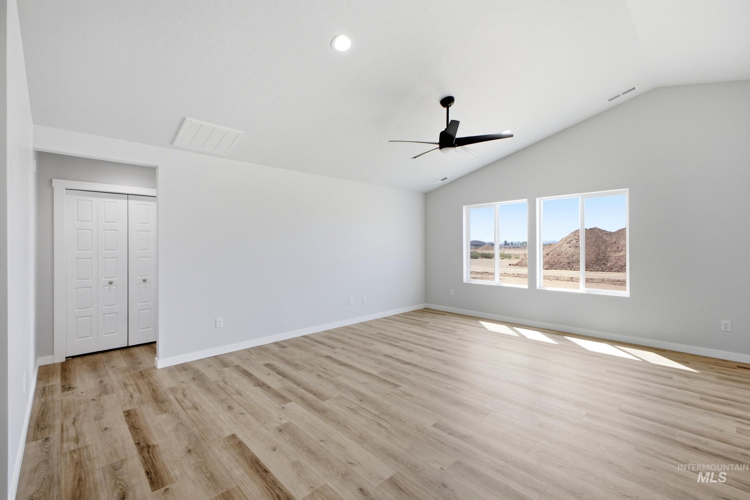 12755 Ropers St Property Photo 7