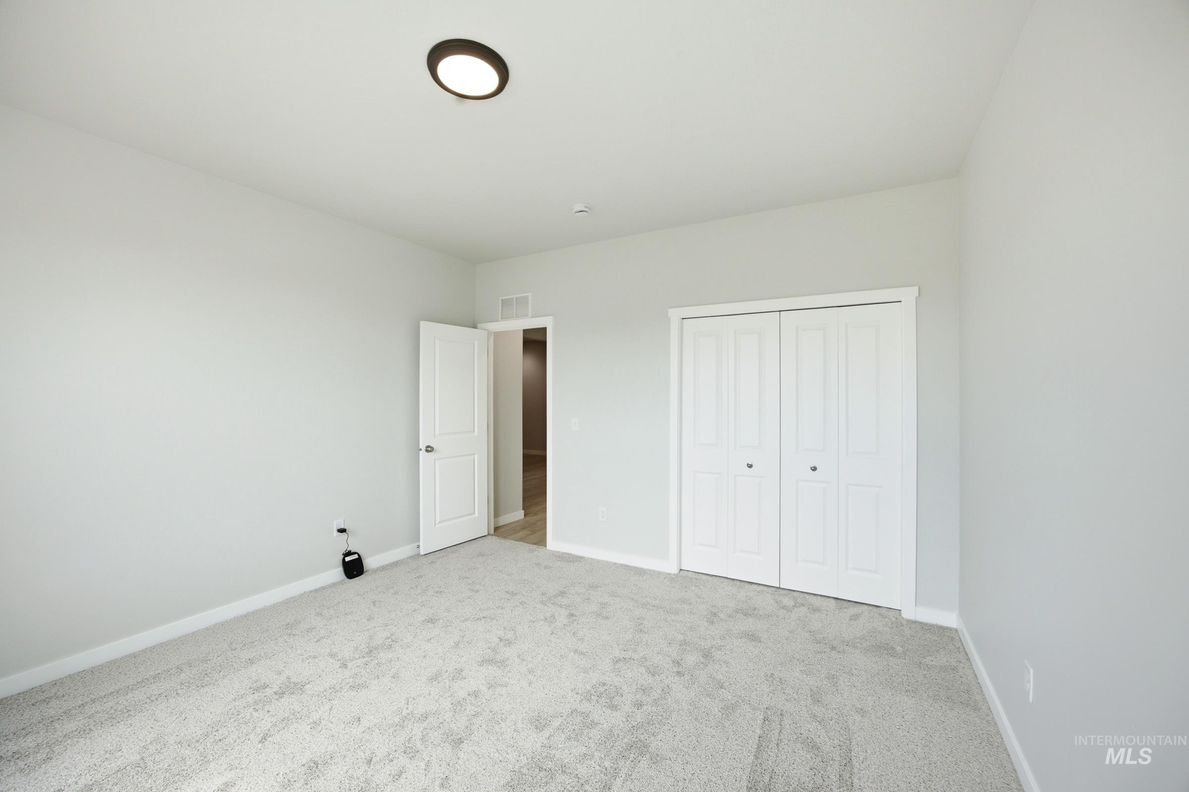 16608 N Shorthorn Lp Property Photo 12