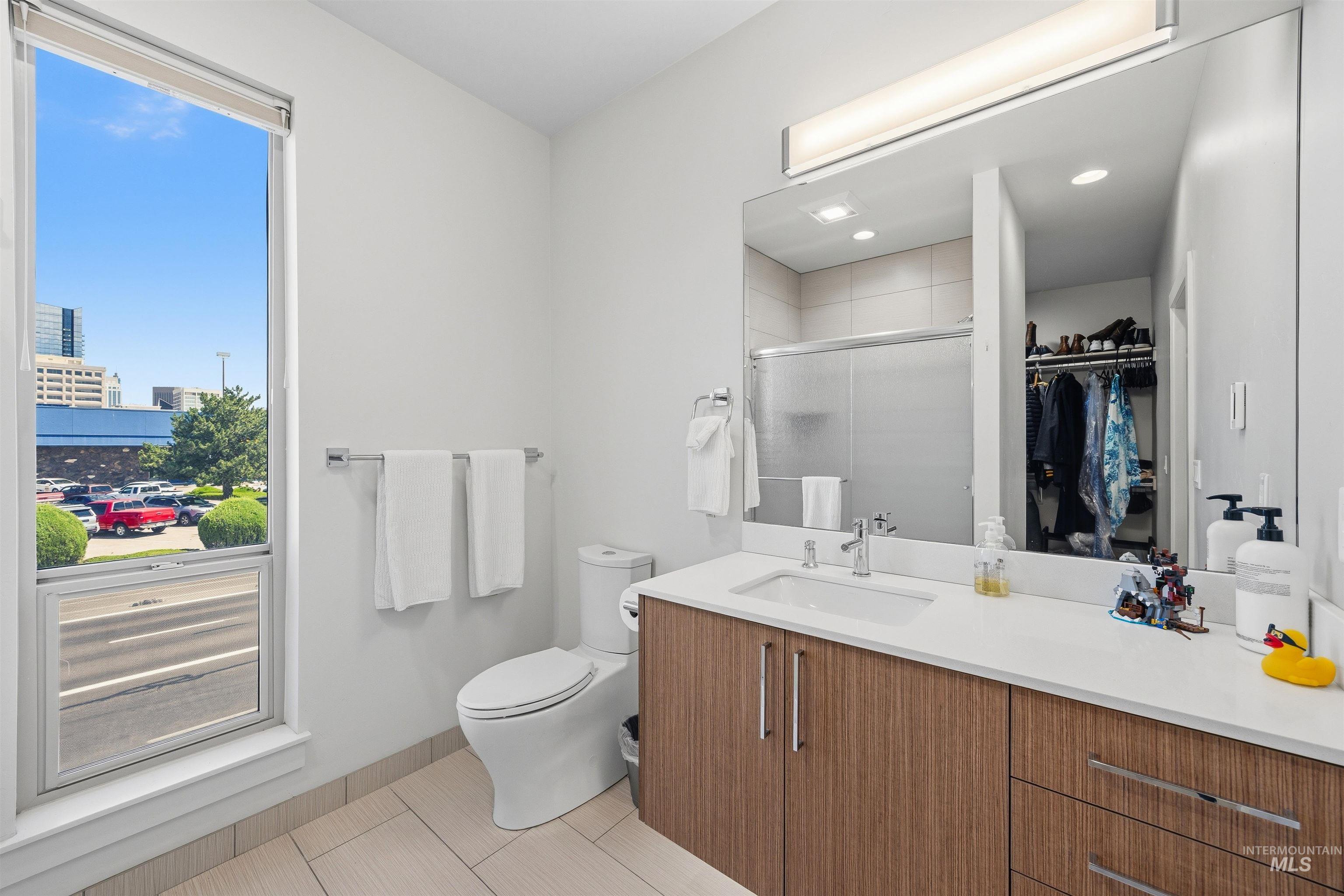 1603 W Idaho Property Photo 35