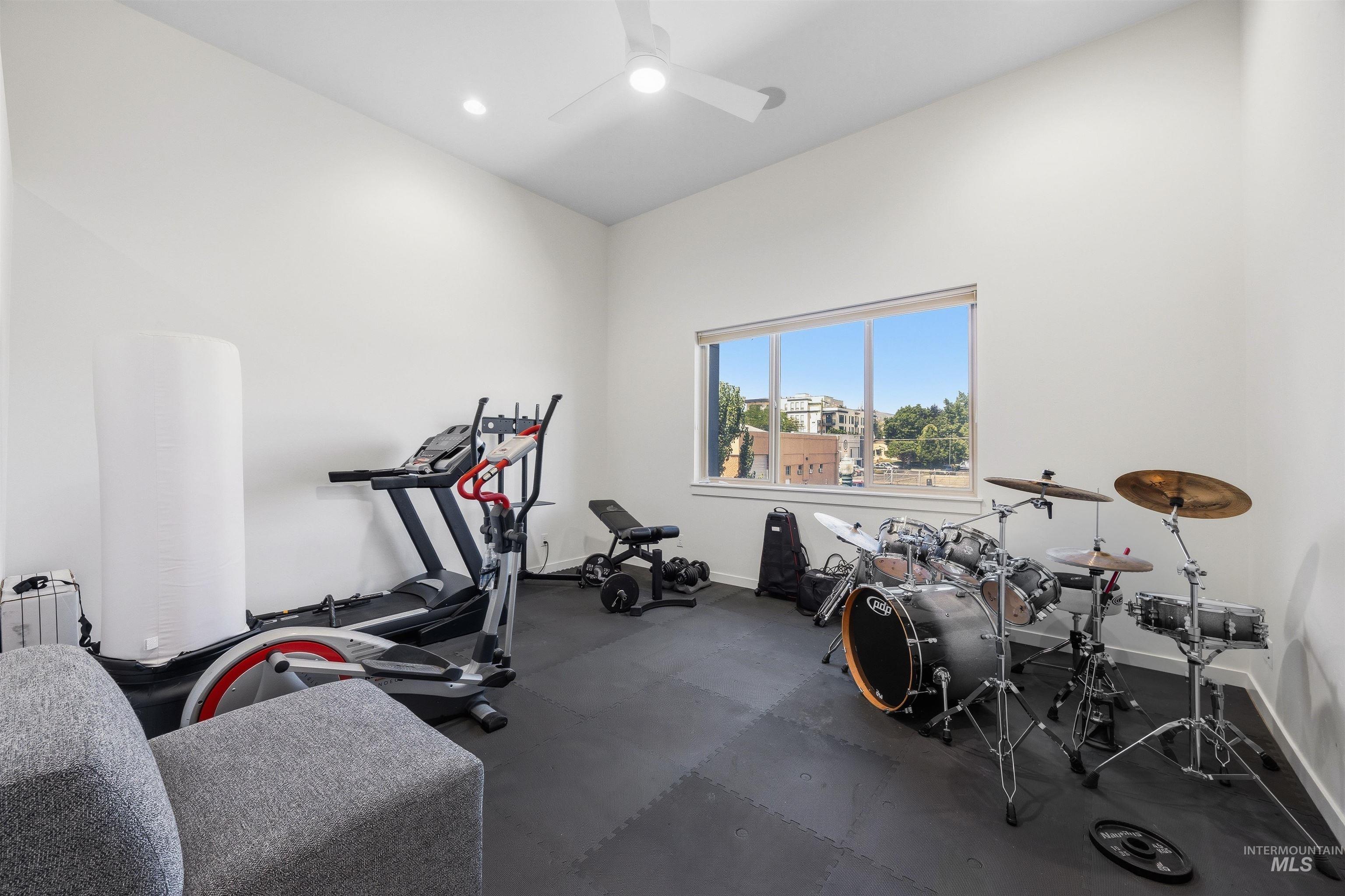 1603 W Idaho Property Photo 40
