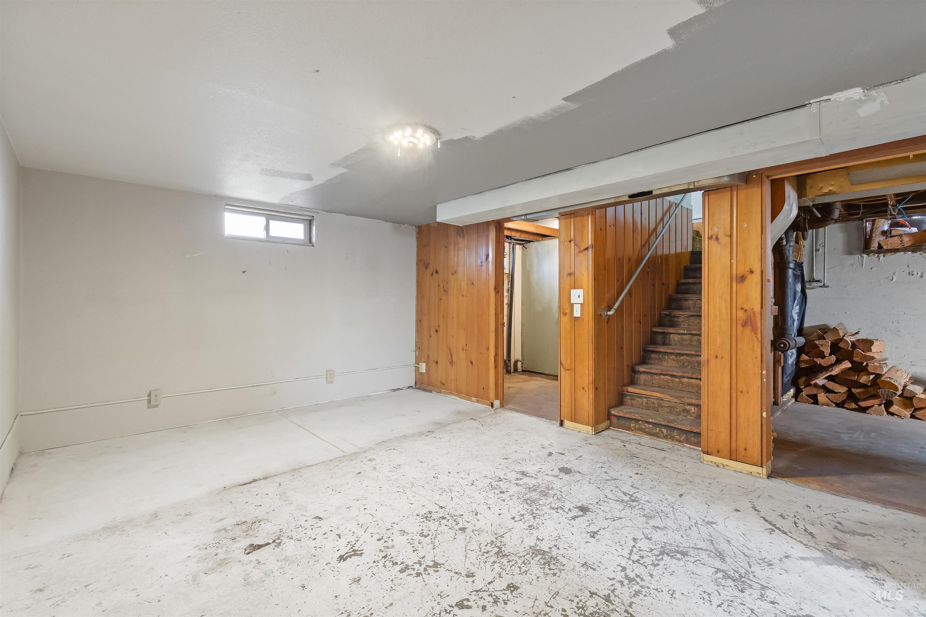 1446 Libby Street Property Photo 14