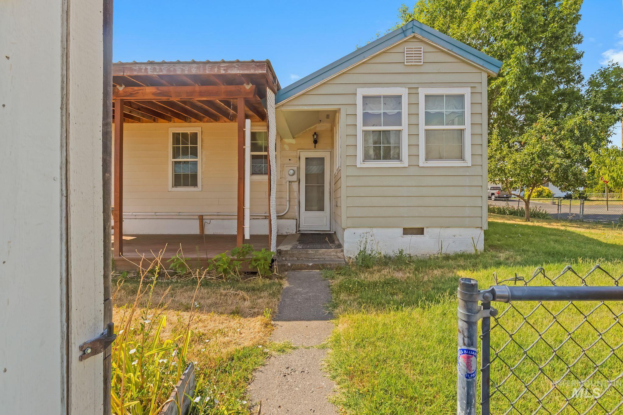 1446 Libby Street Property Photo 22