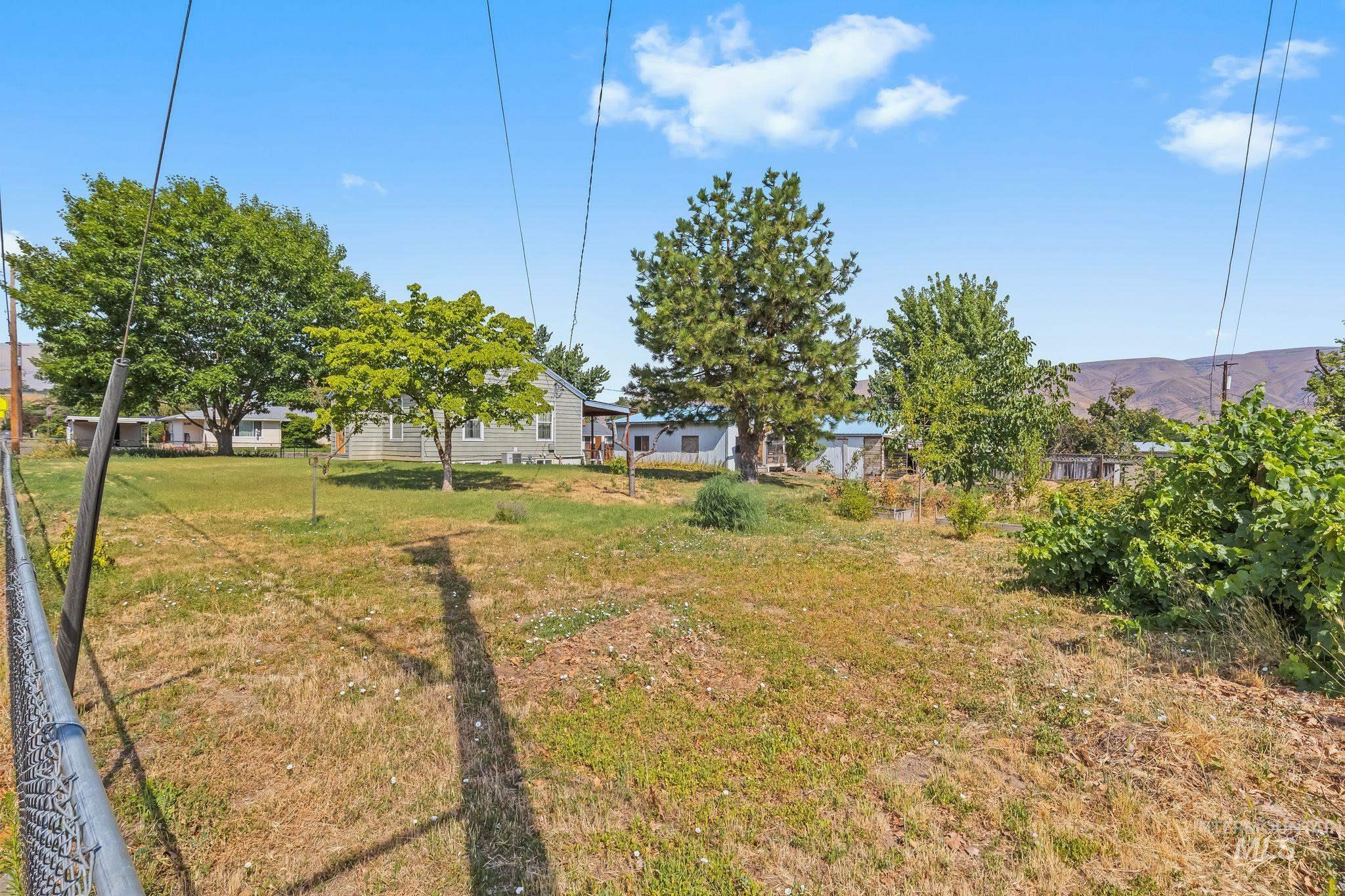 1446 Libby Street Property Photo 24