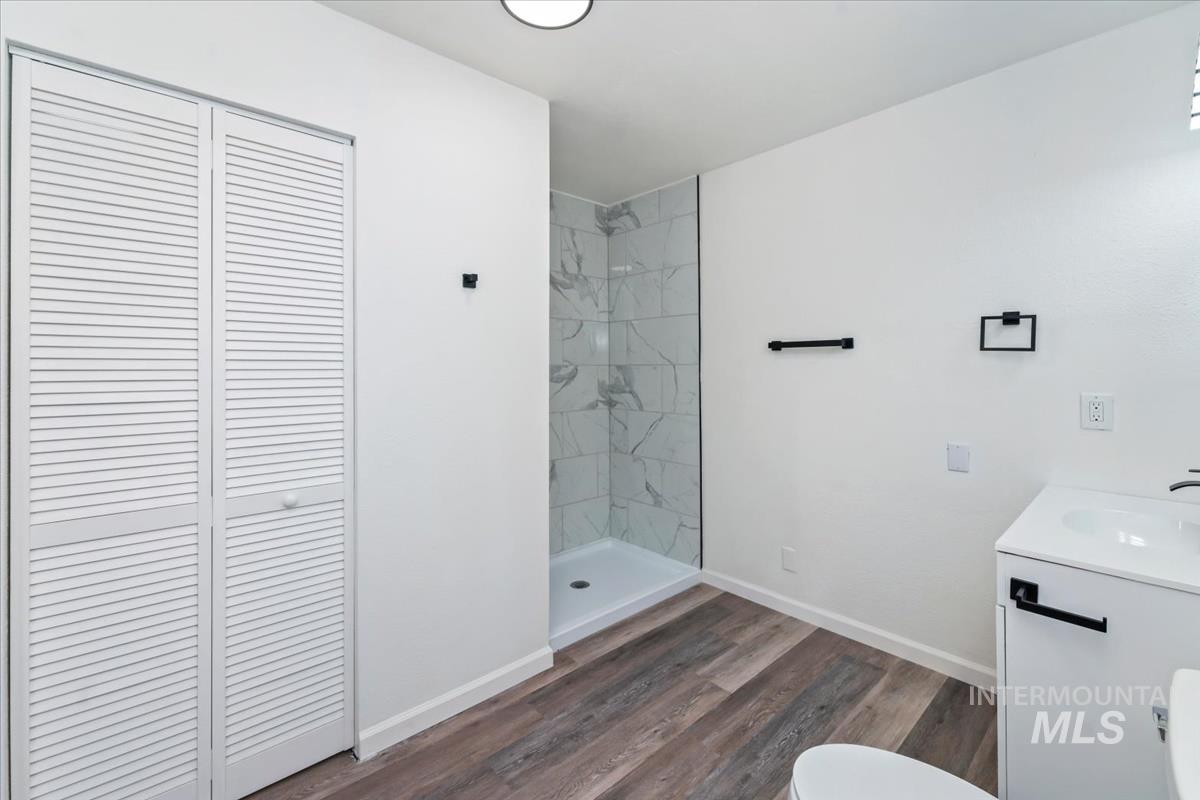 670 S 13th E Property Photo 10