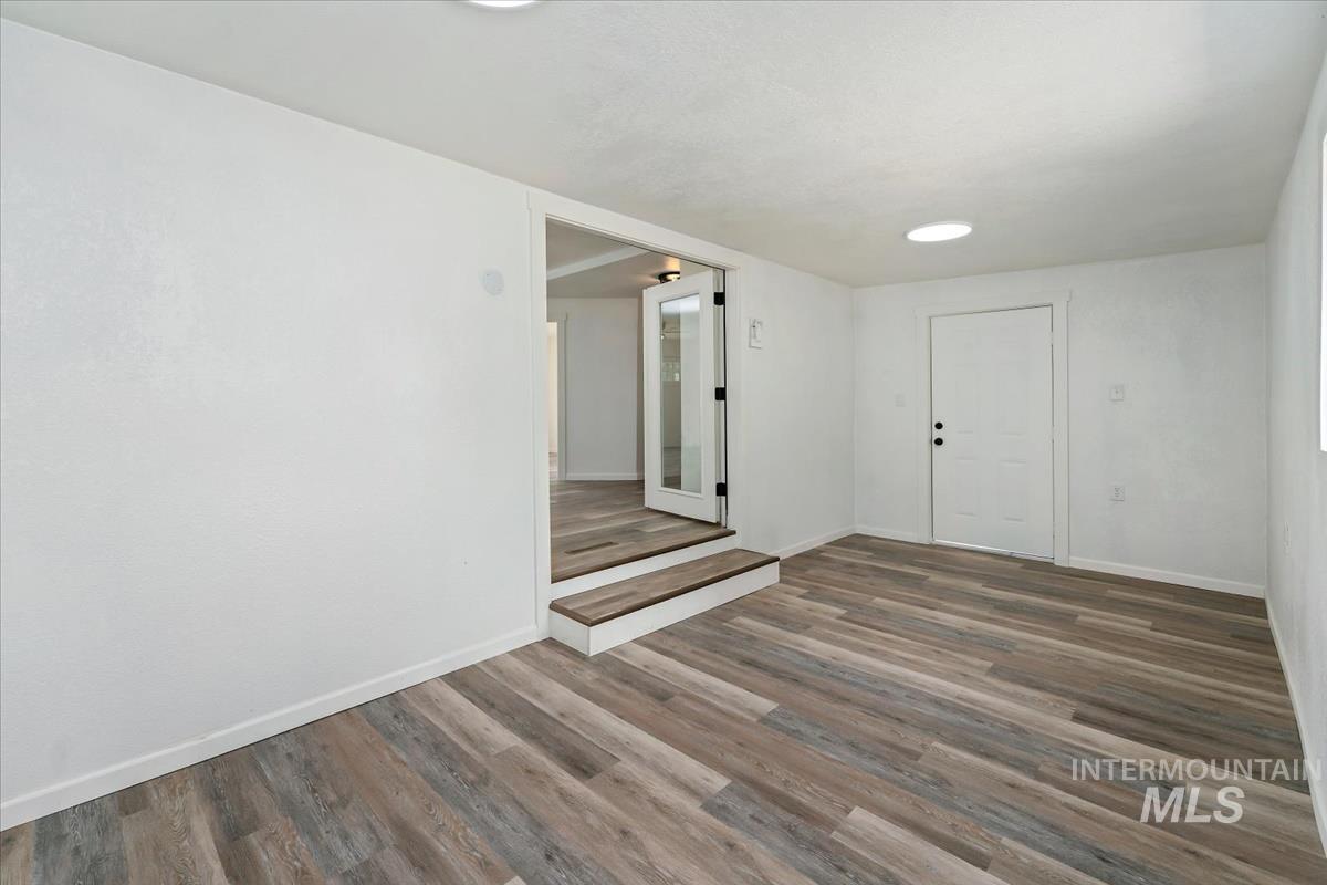 670 S 13th E Property Photo 22