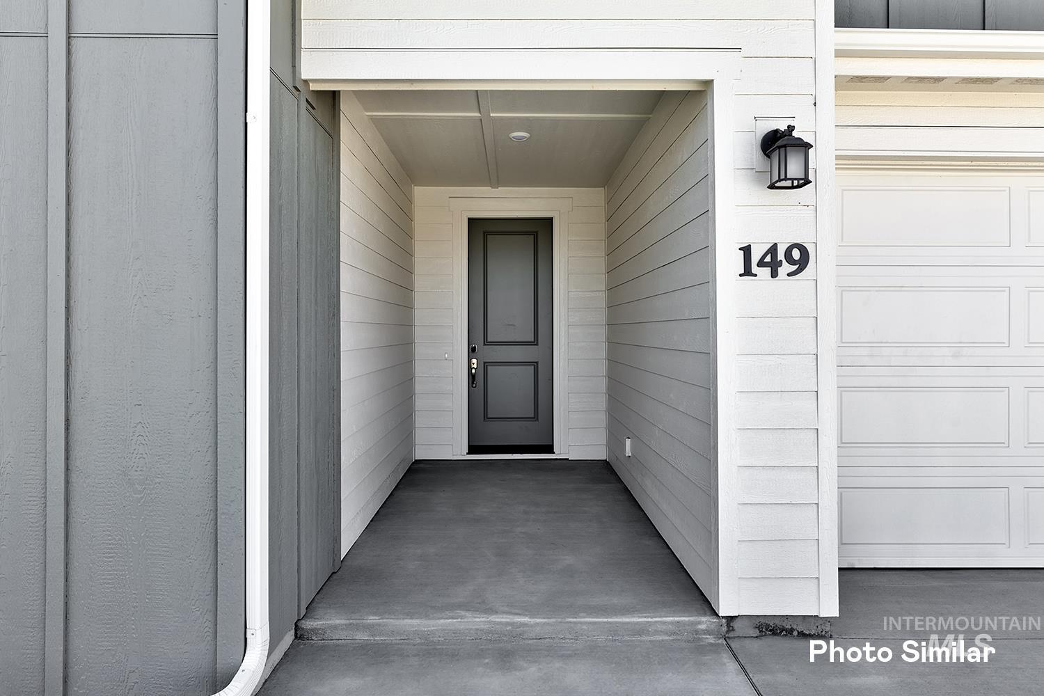 9163 W Happy Day Dr Property Photo 3
