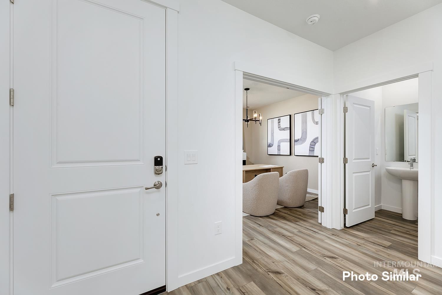 9163 W Happy Day Dr Property Photo 5
