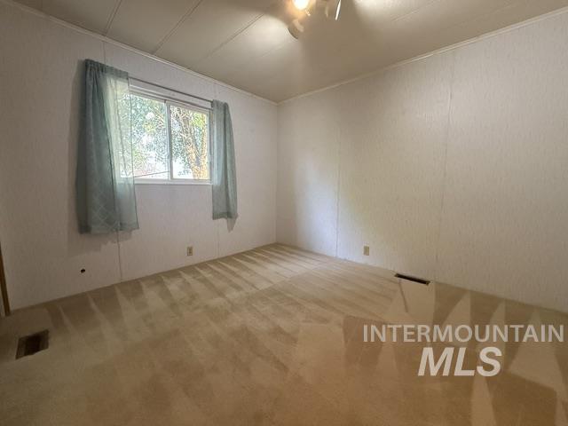 1360 Pioneer Road Property Photo 15