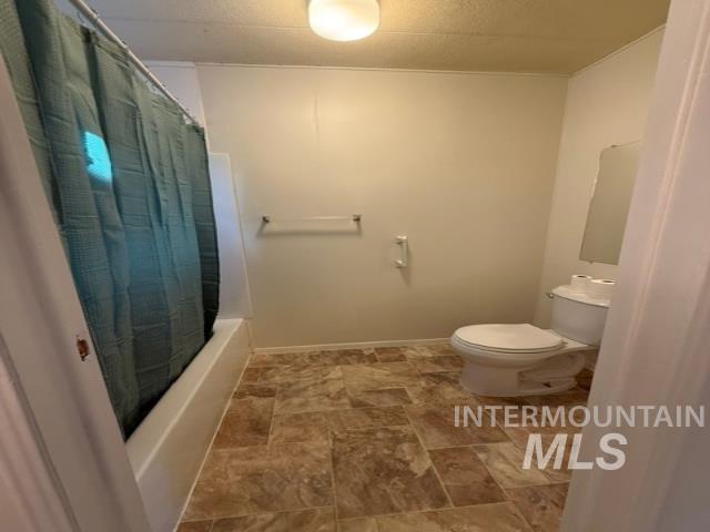 1360 Pioneer Road Property Photo 22