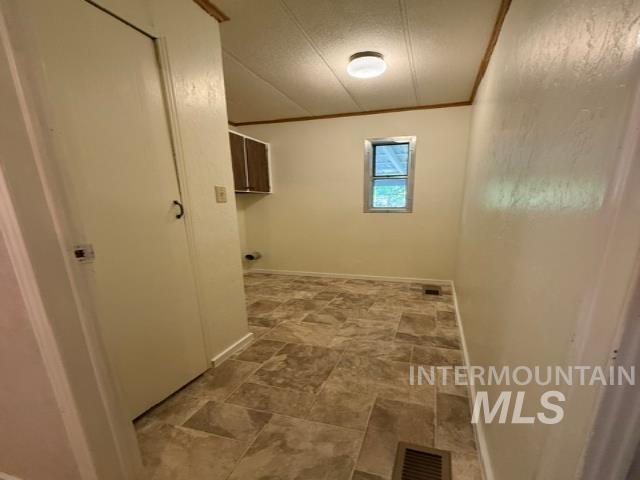 1360 Pioneer Road Property Photo 23