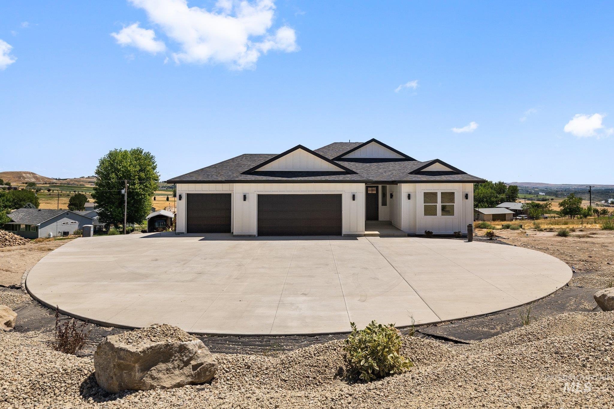16125 Glenna Dr Property Photo 1