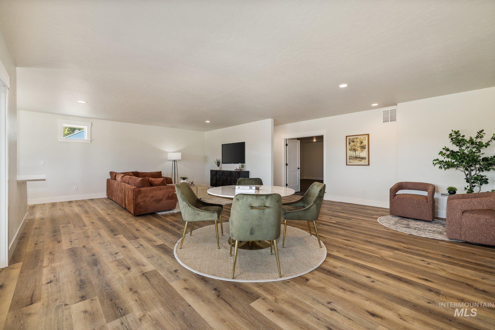16125 Glenna Dr Property Photo 23