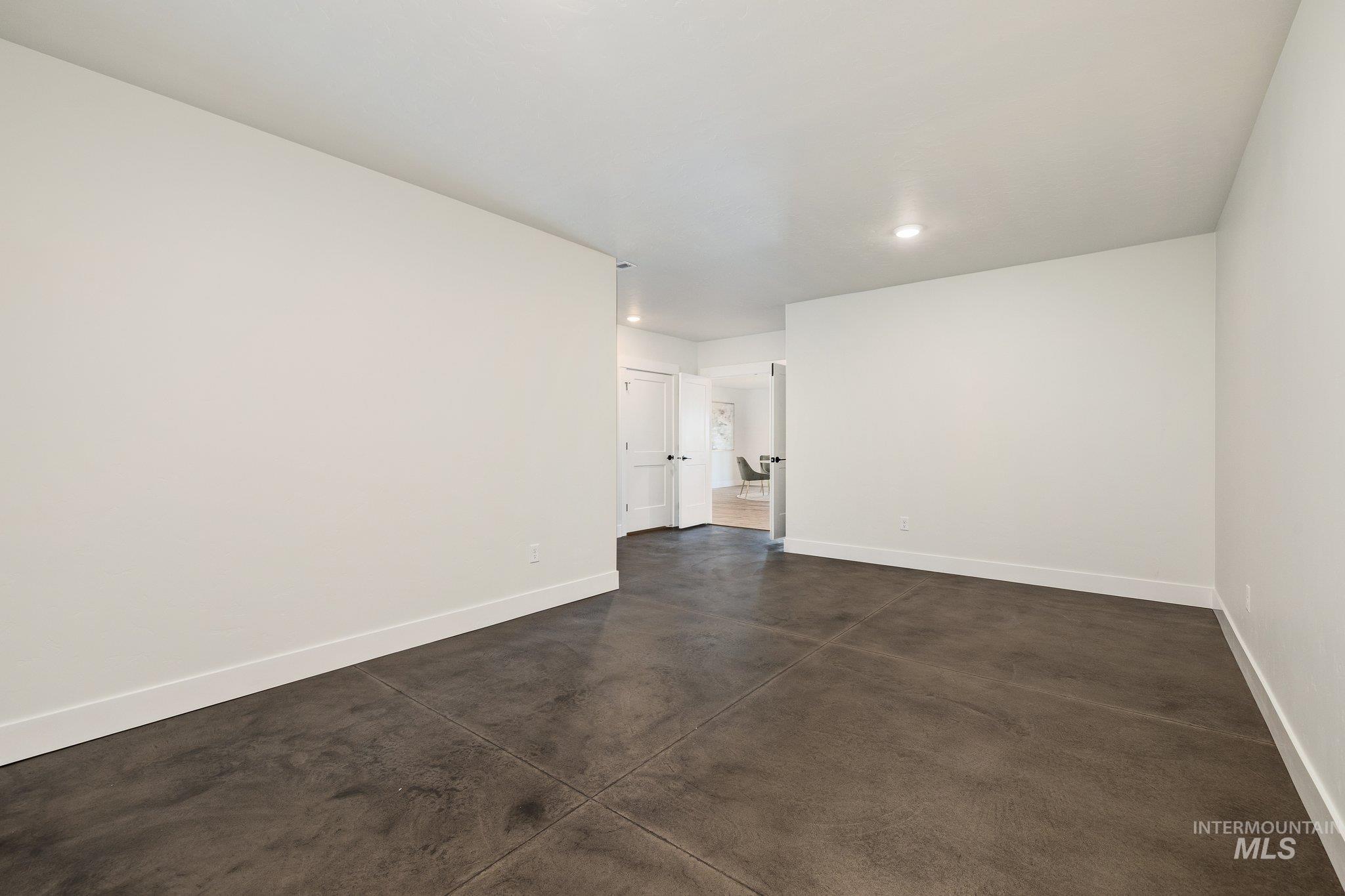 16125 Glenna Dr Property Photo 30