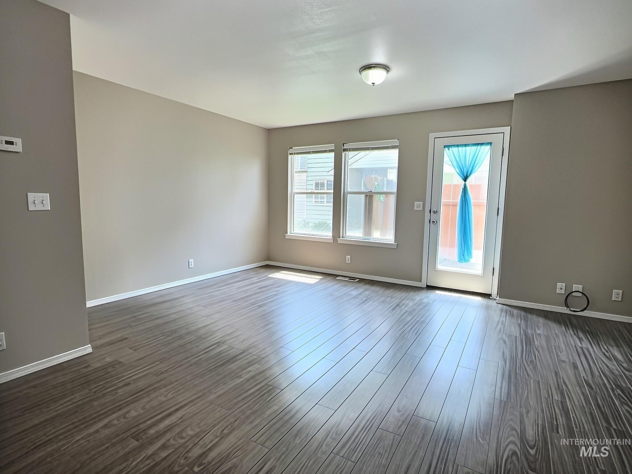 19 E King St Property Photo 12