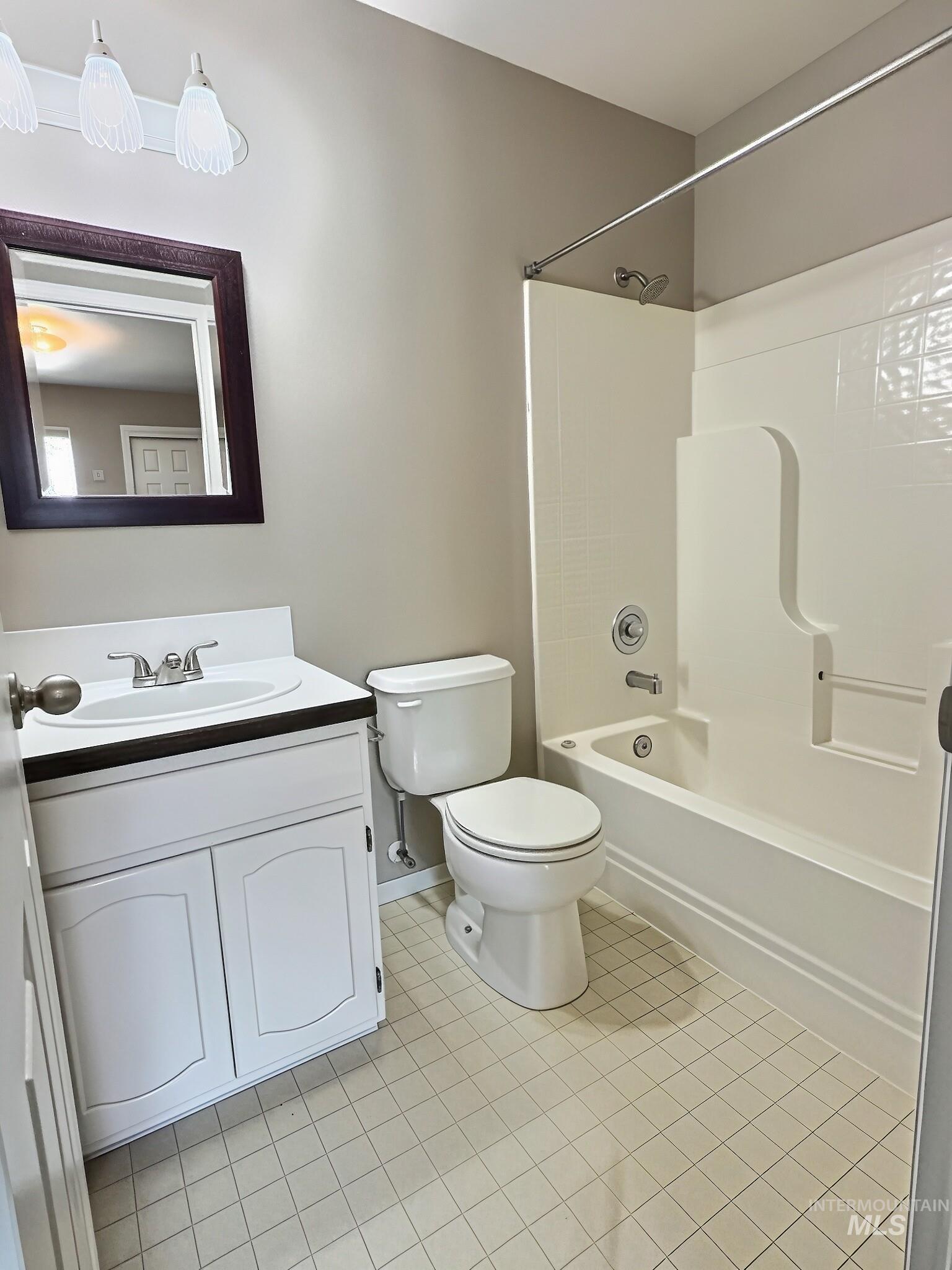 19 E King St Property Photo 24