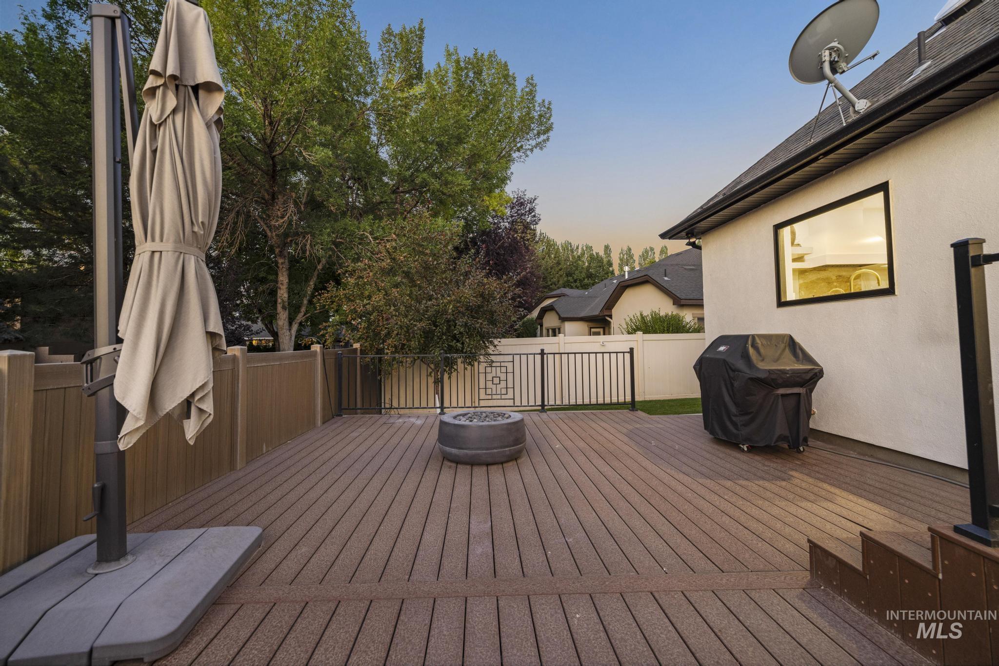 685 Canyon Park Ave Property Photo 43