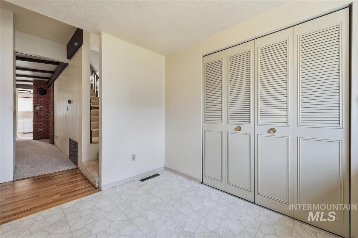105 Ne 16th Property Photo 26