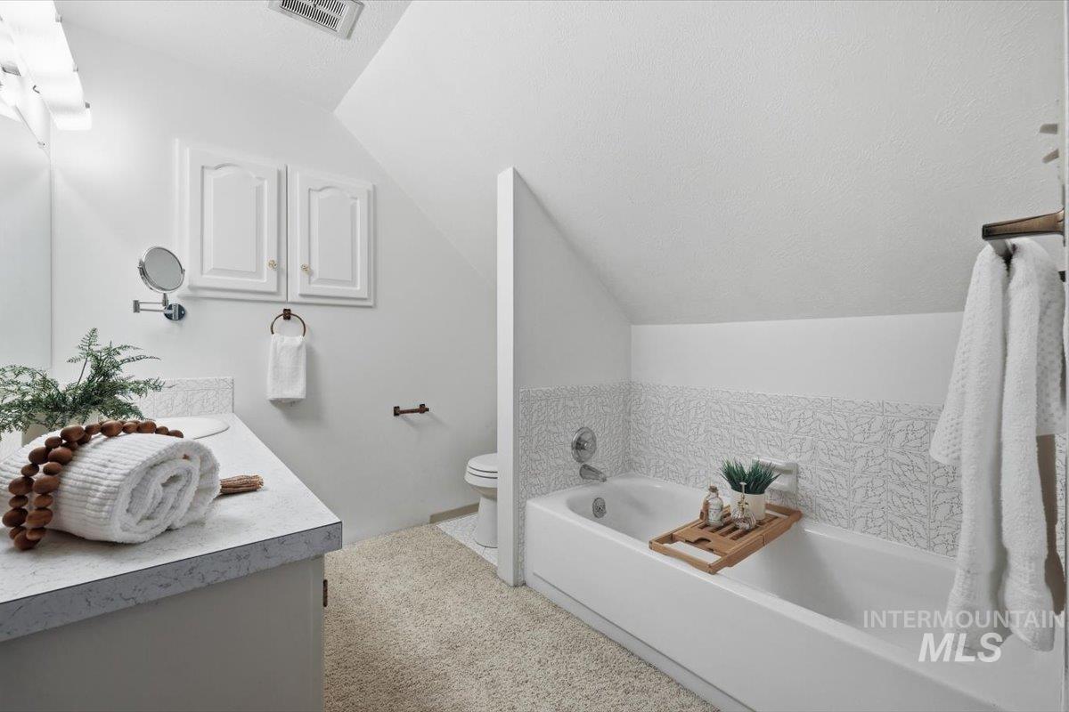 105 Ne 16th Property Photo 36
