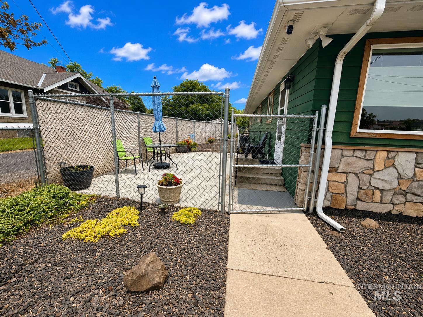 1447 10th Street Property Photo 4
