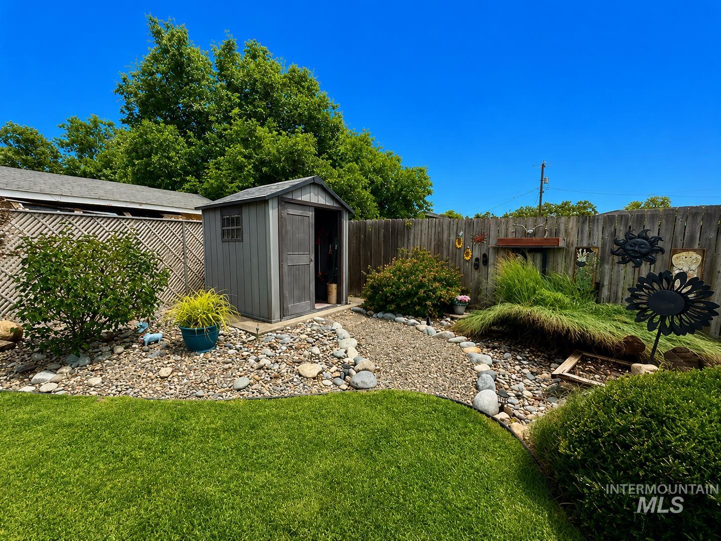 1447 10th Street Property Photo 5