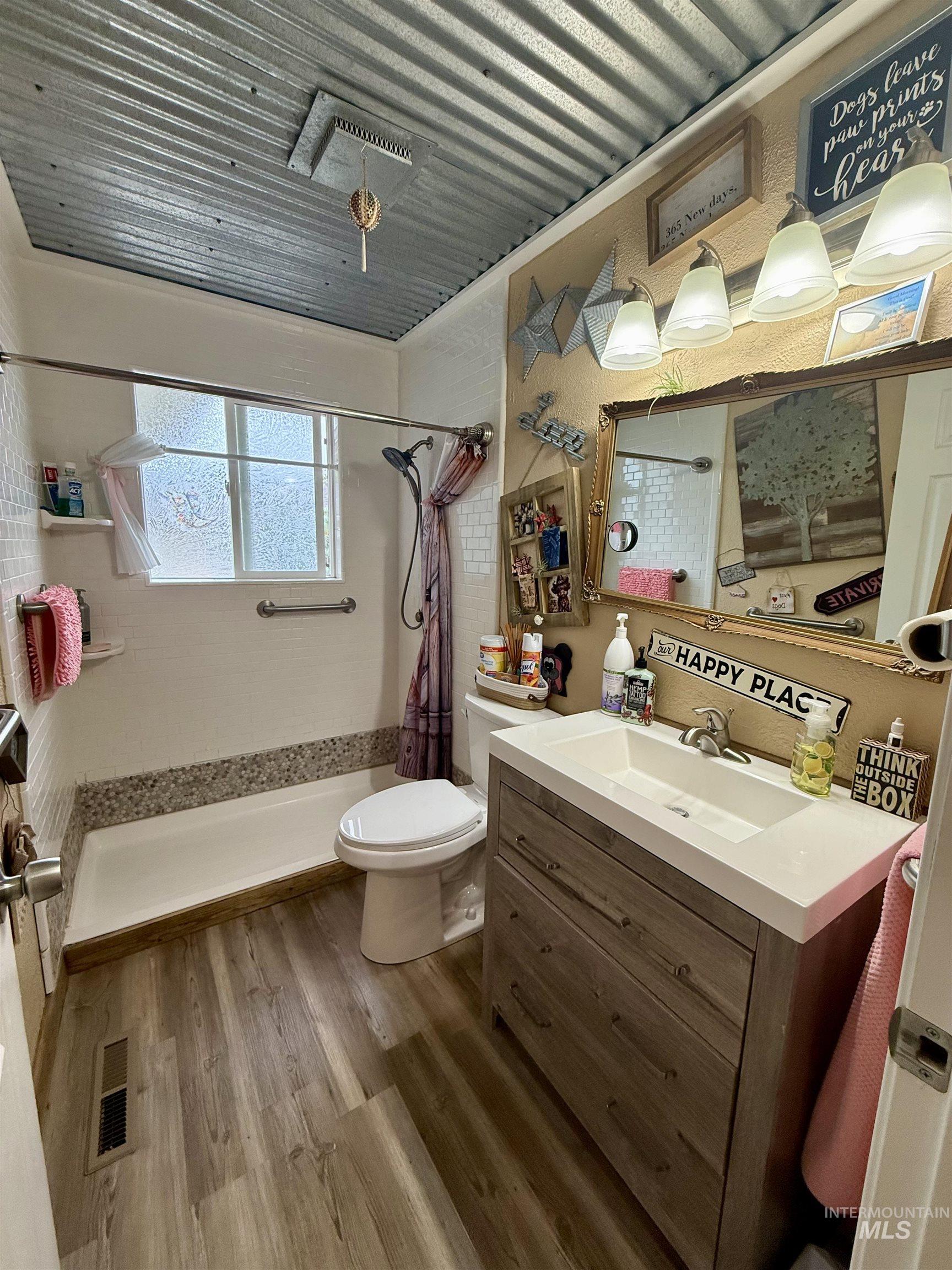 1447 10th Street Property Photo 13